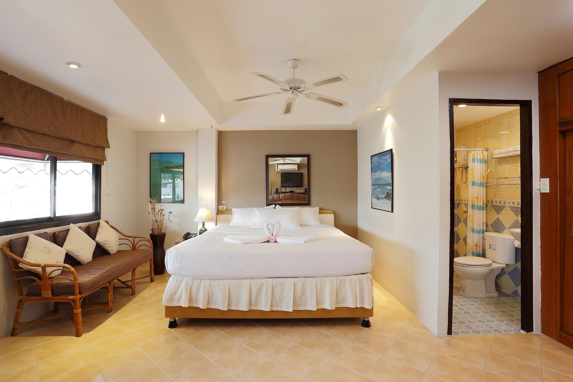 Summer Breeze Hotel