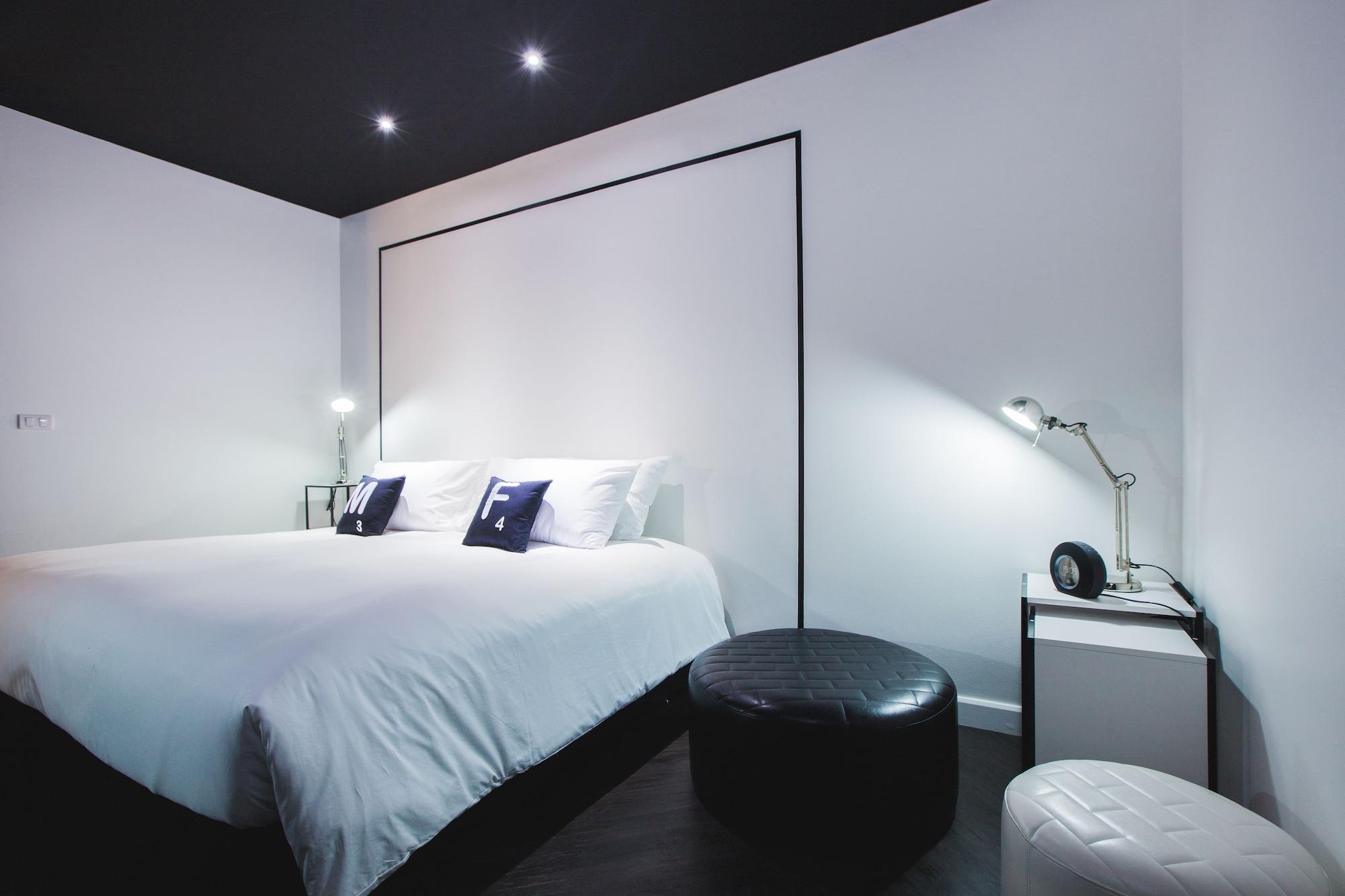Blu Monkey Hub And Town- Free Day Coworking Space 4* Phuket