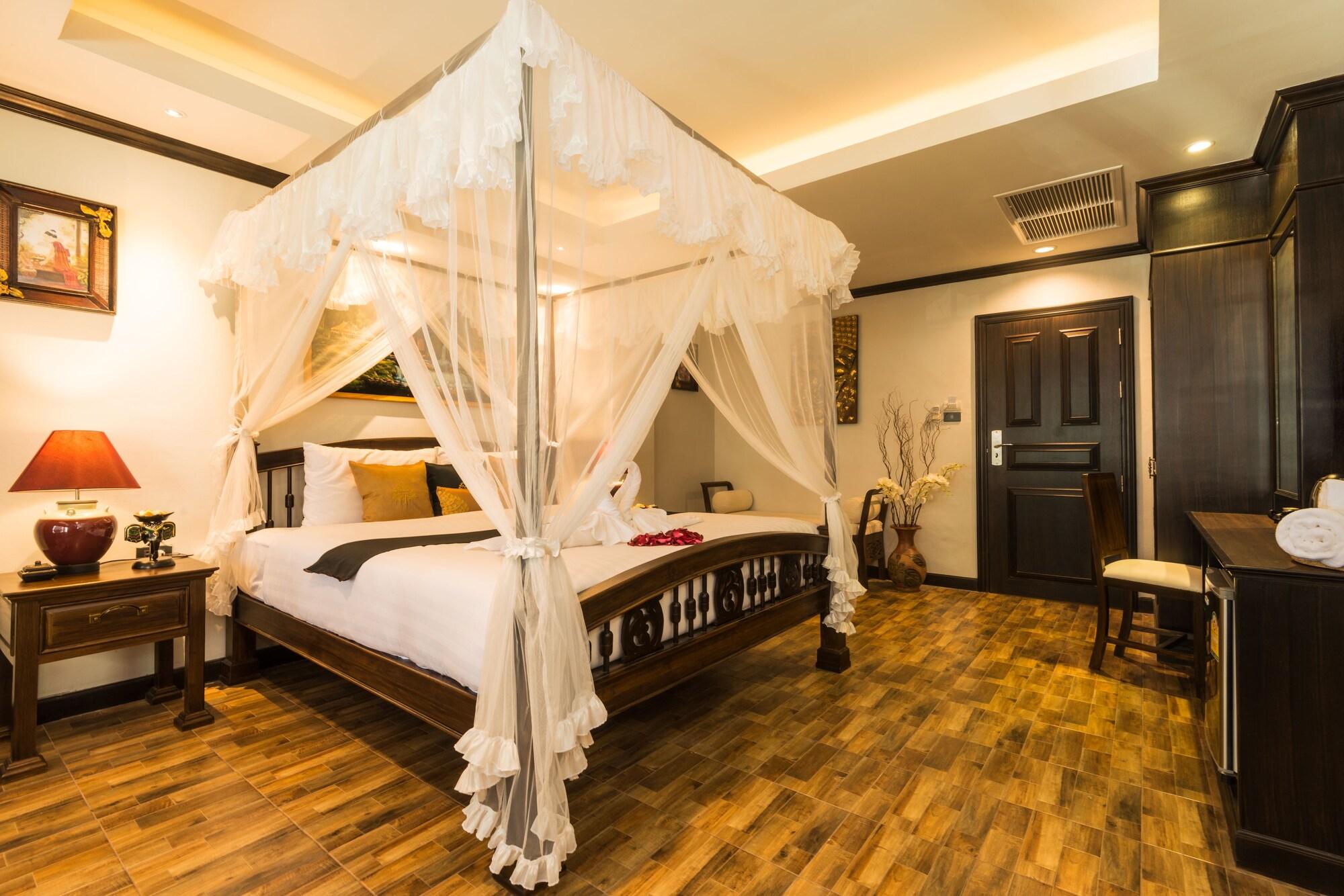 Hotel Tanawan Phuket