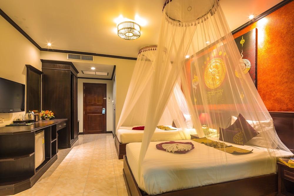 Hotel Tanawan Phuket
