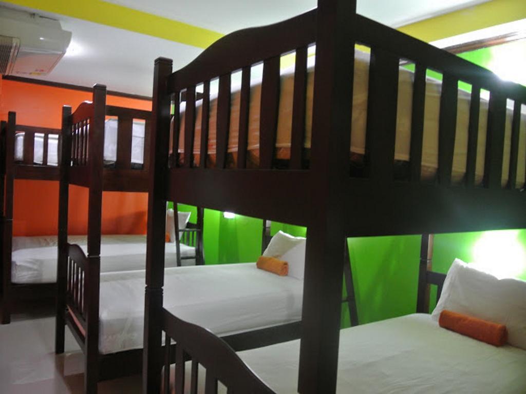 Silla Hostel *