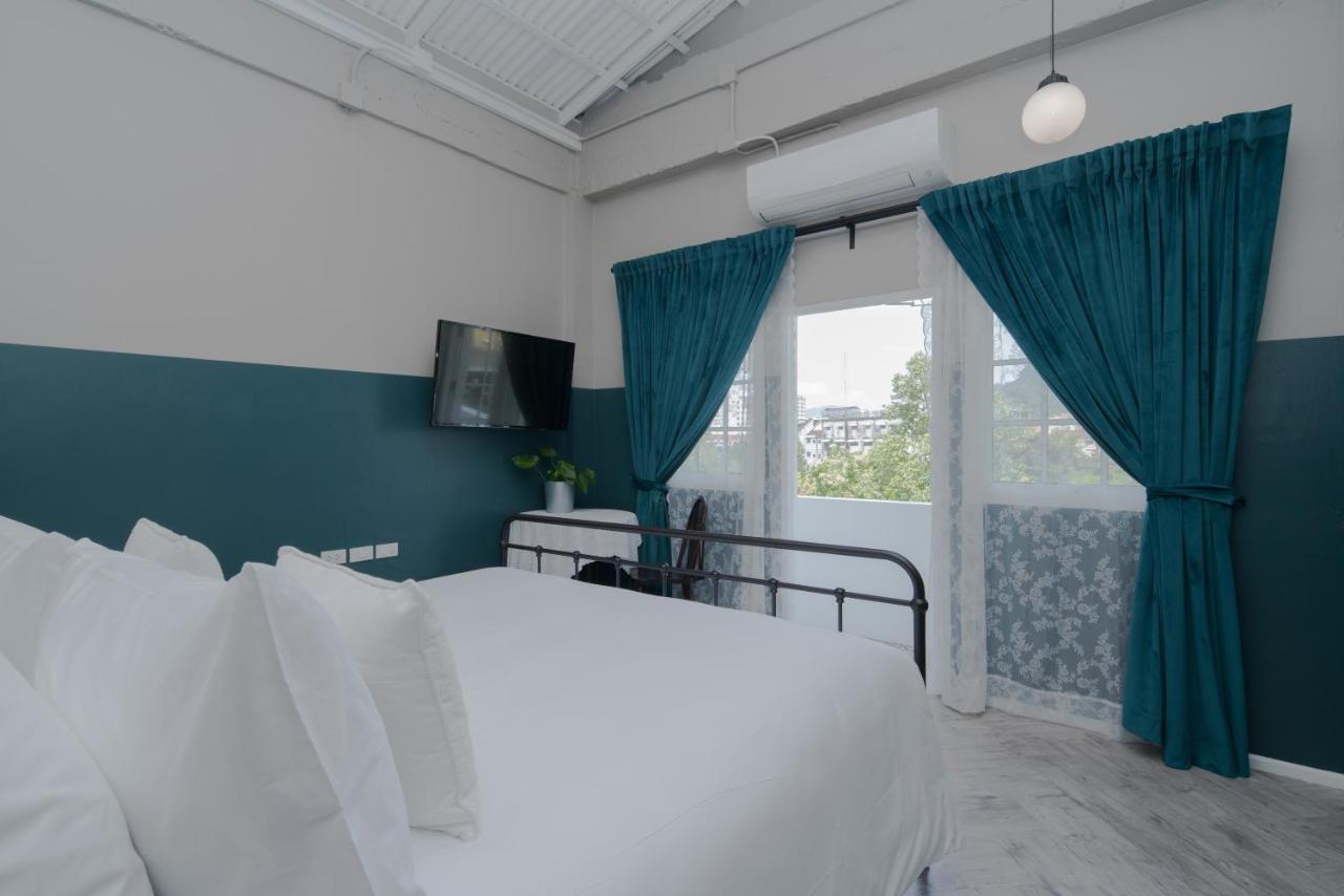 Blu Monkey Boutique Town Hotel