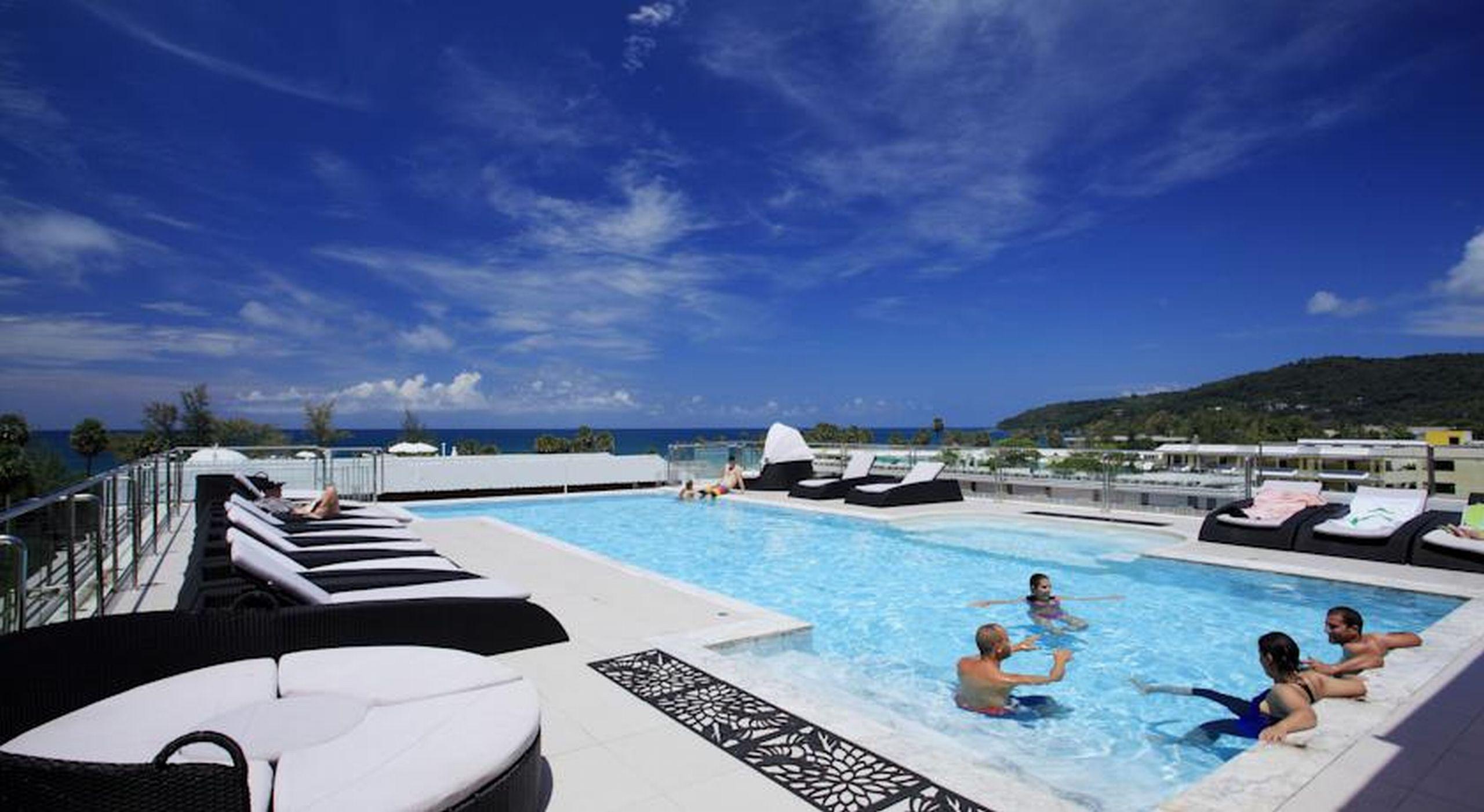 Grand Sunset Phuket Hotel