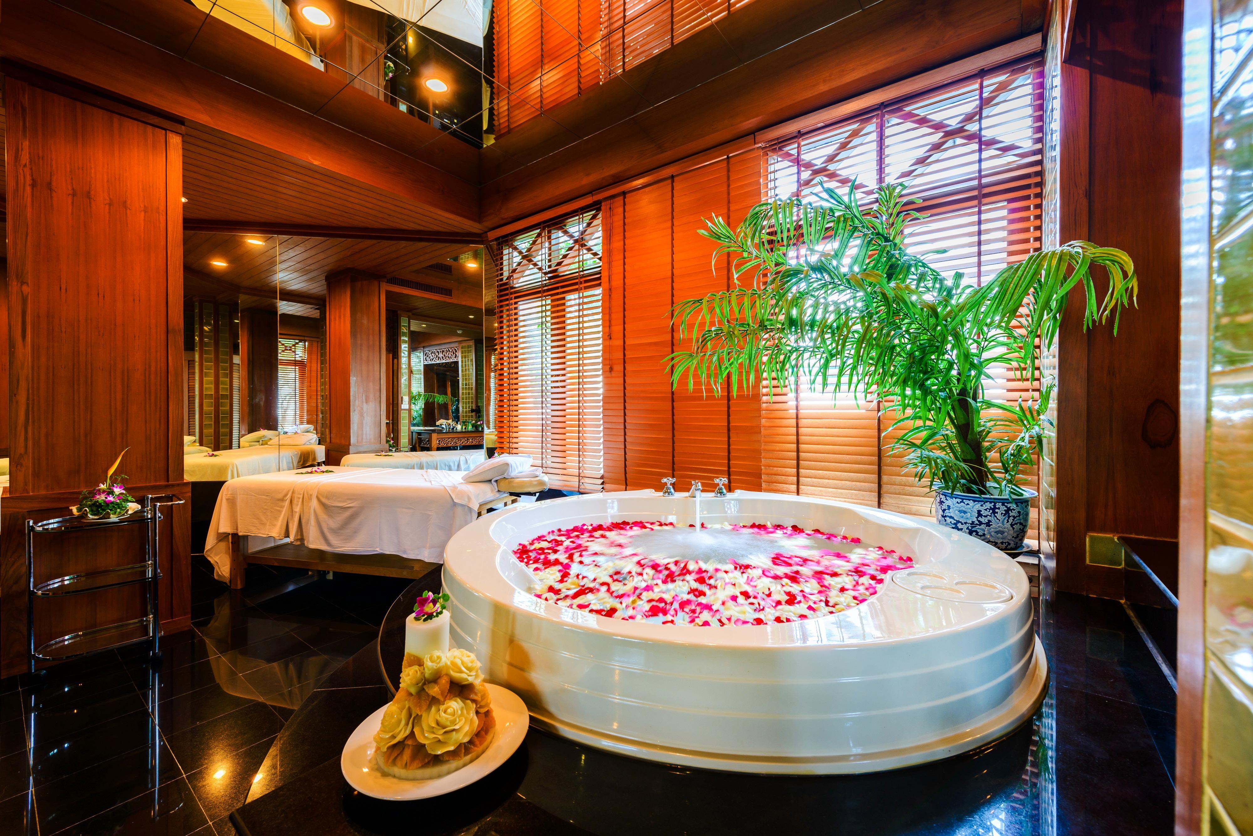 Andaman Seaview, - Sha Hotel Karon