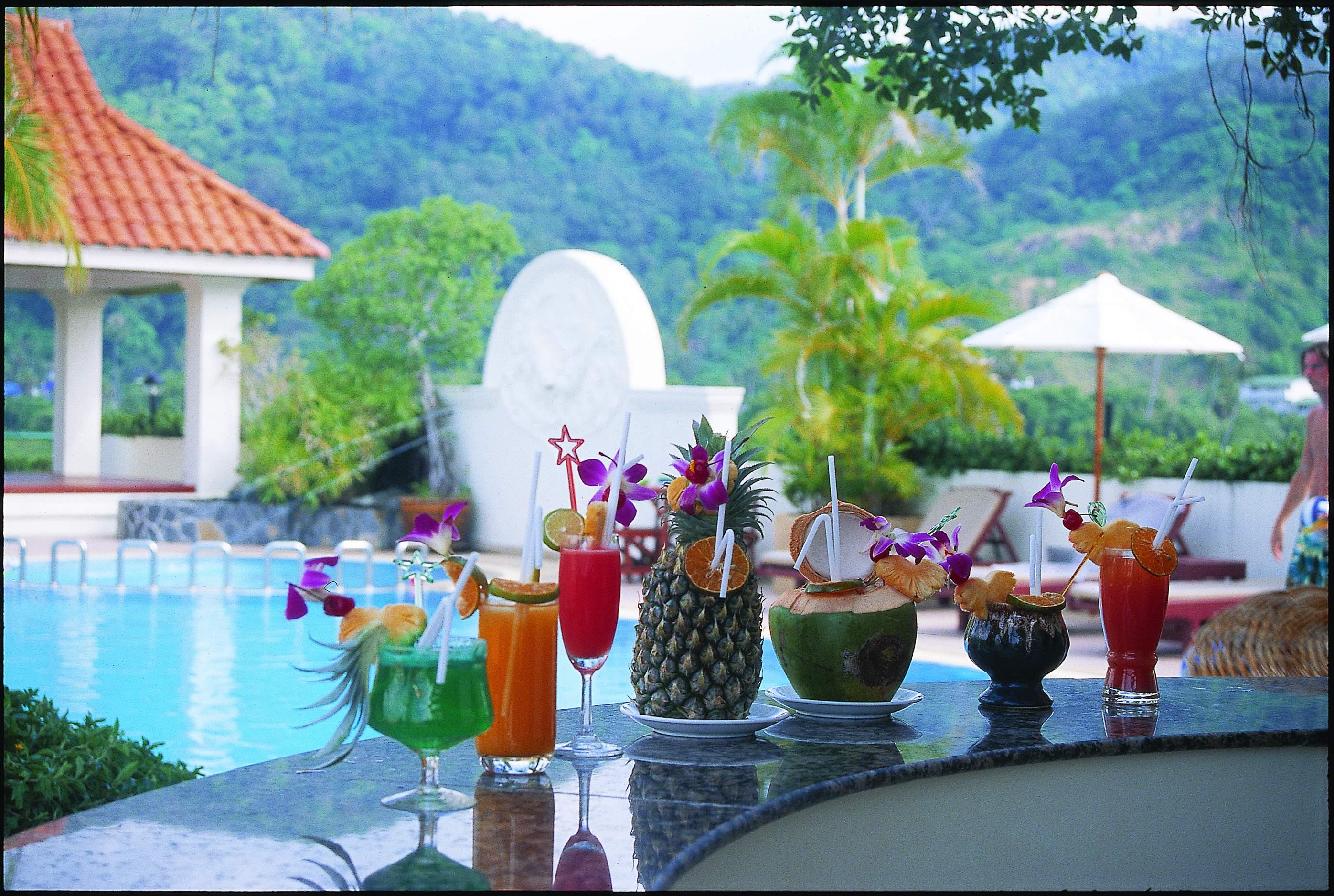 Hotel The Old Phuket - Beach - Sha Plus Karon