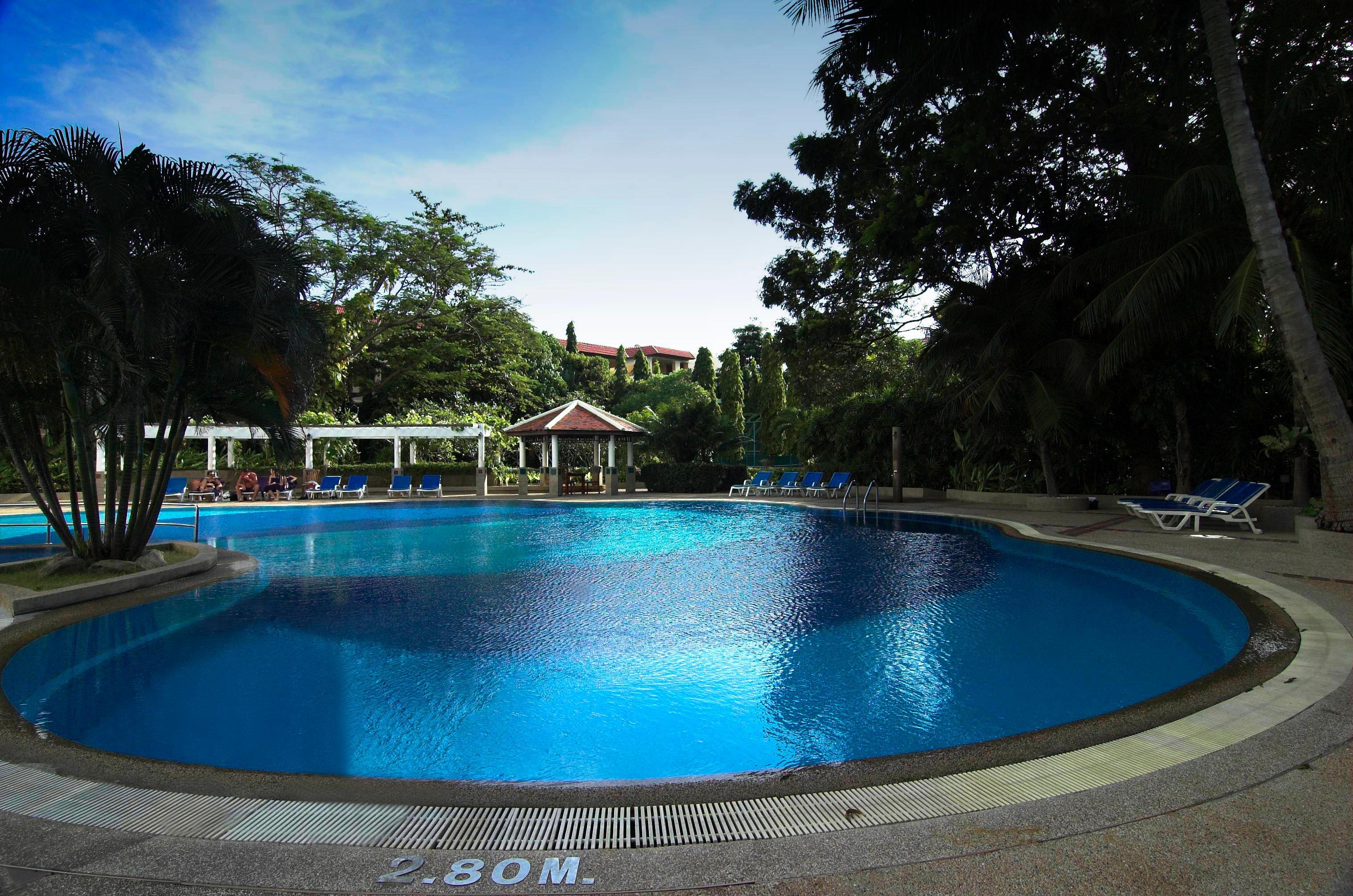 Waterfront Phuket By Centara Hotel