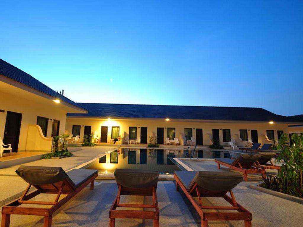Resort The Natural 3*