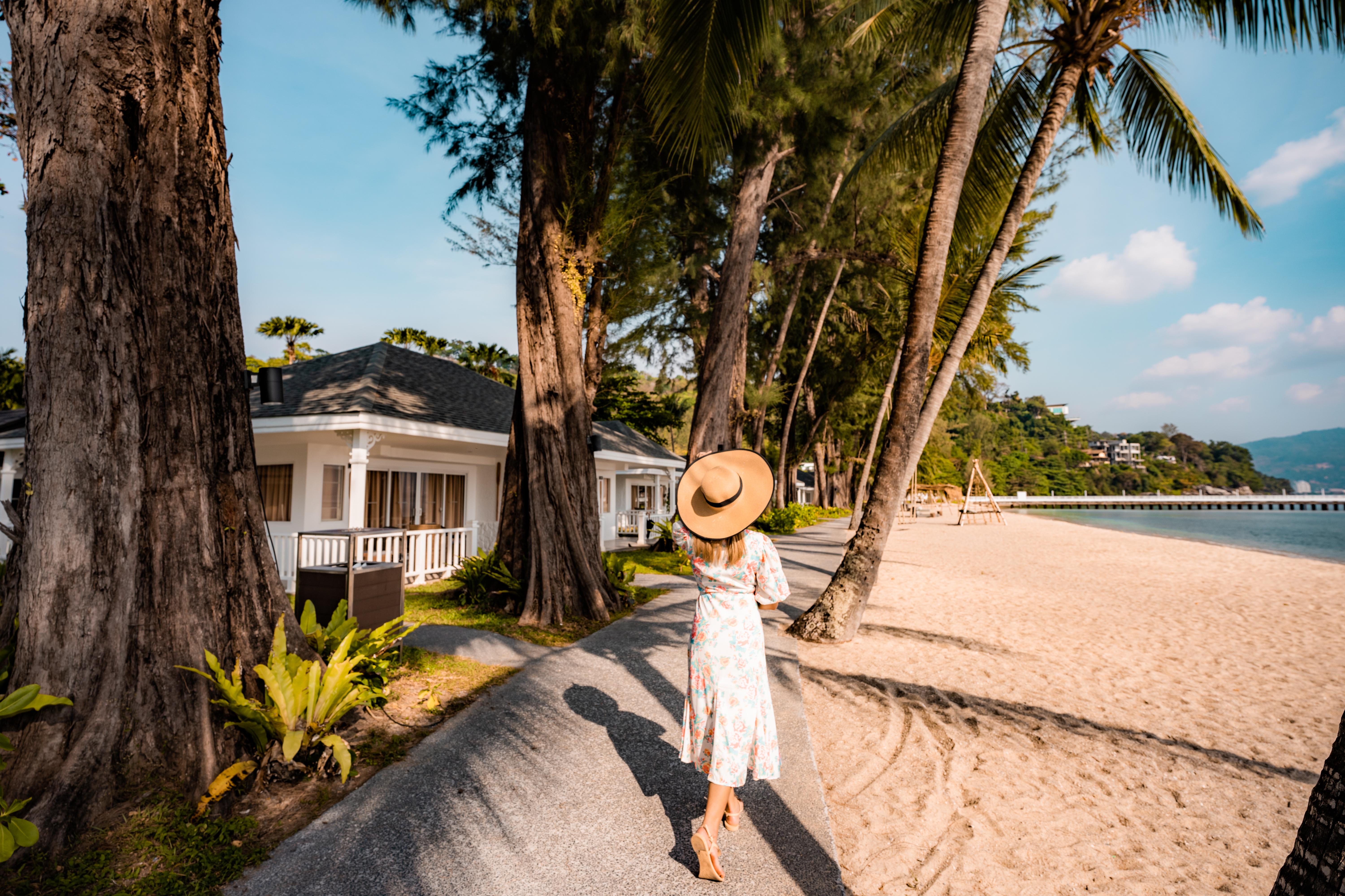 Resort Thavorn Beach Village & Spa Phuket 5*