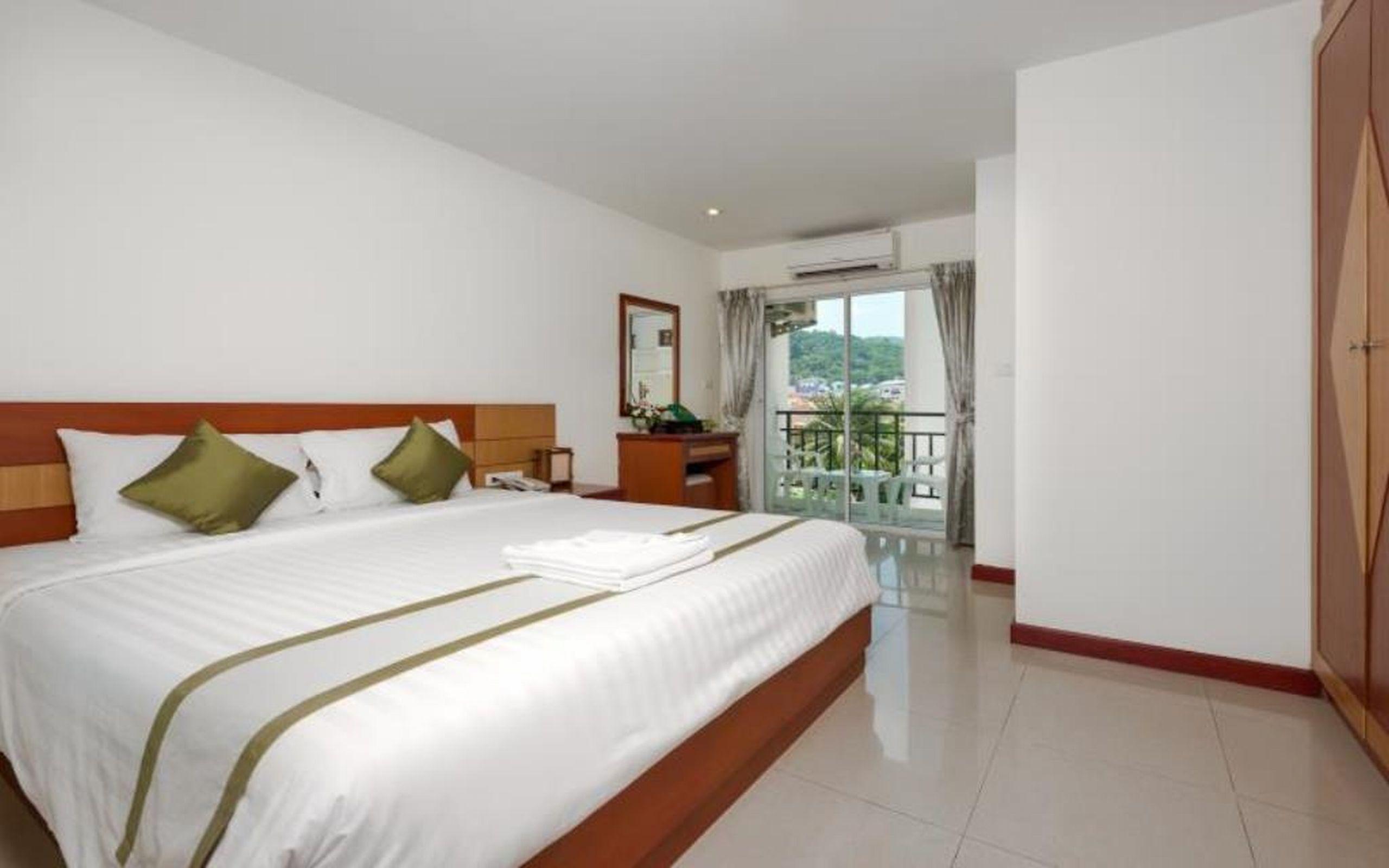 Apk And Phuket