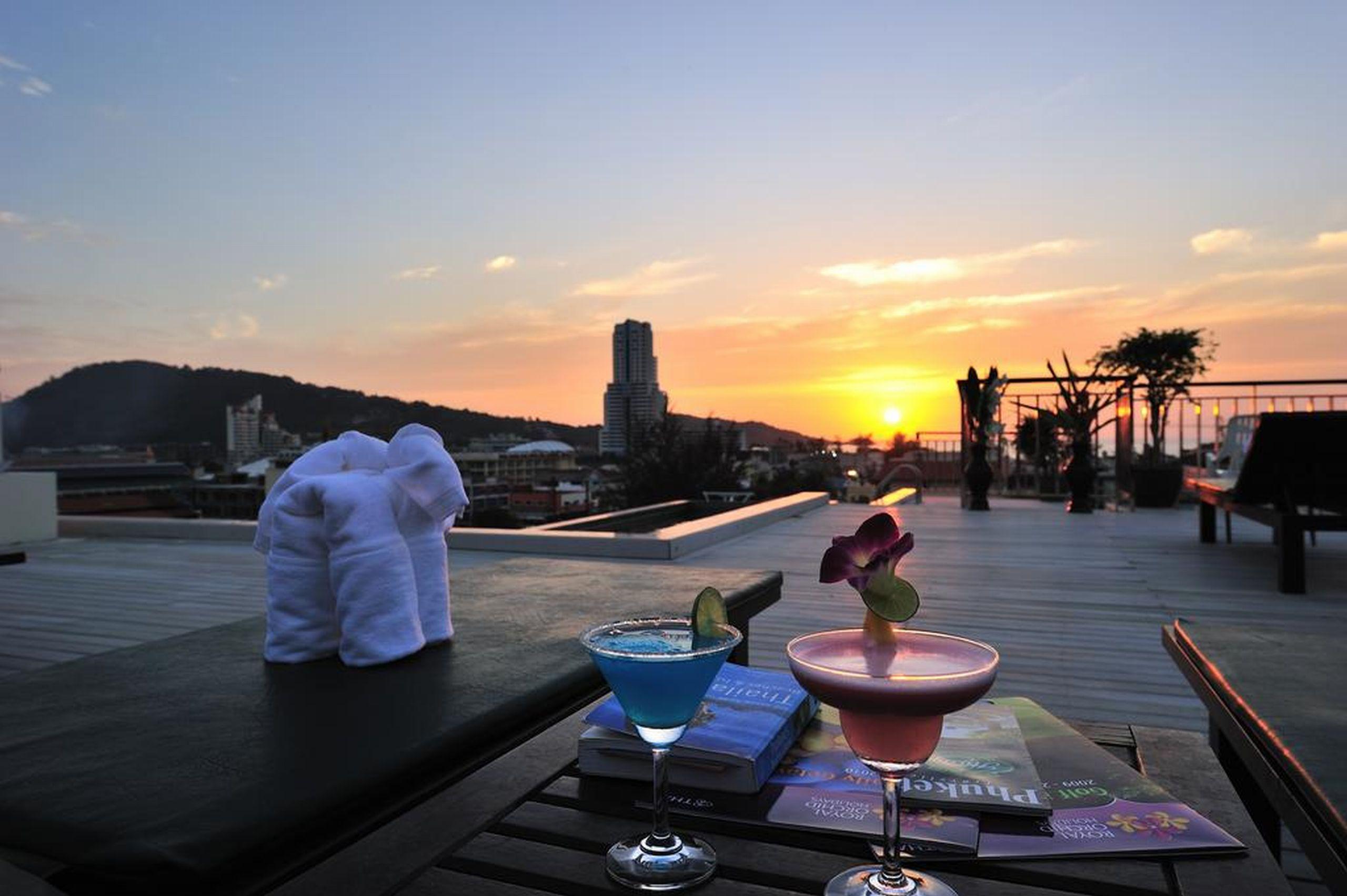 Apk And Hotel Phuket
