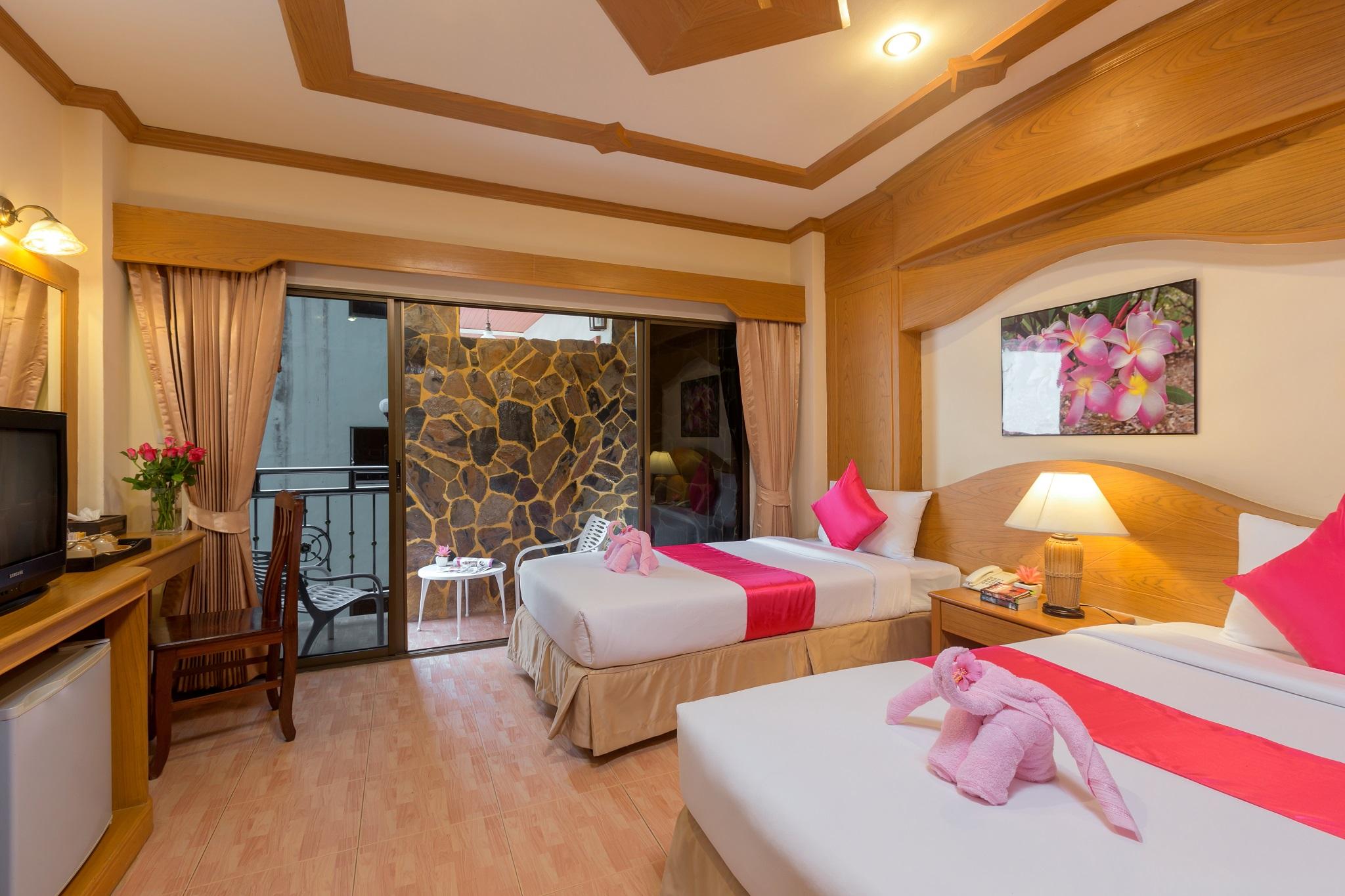 Chang Hotel Patong