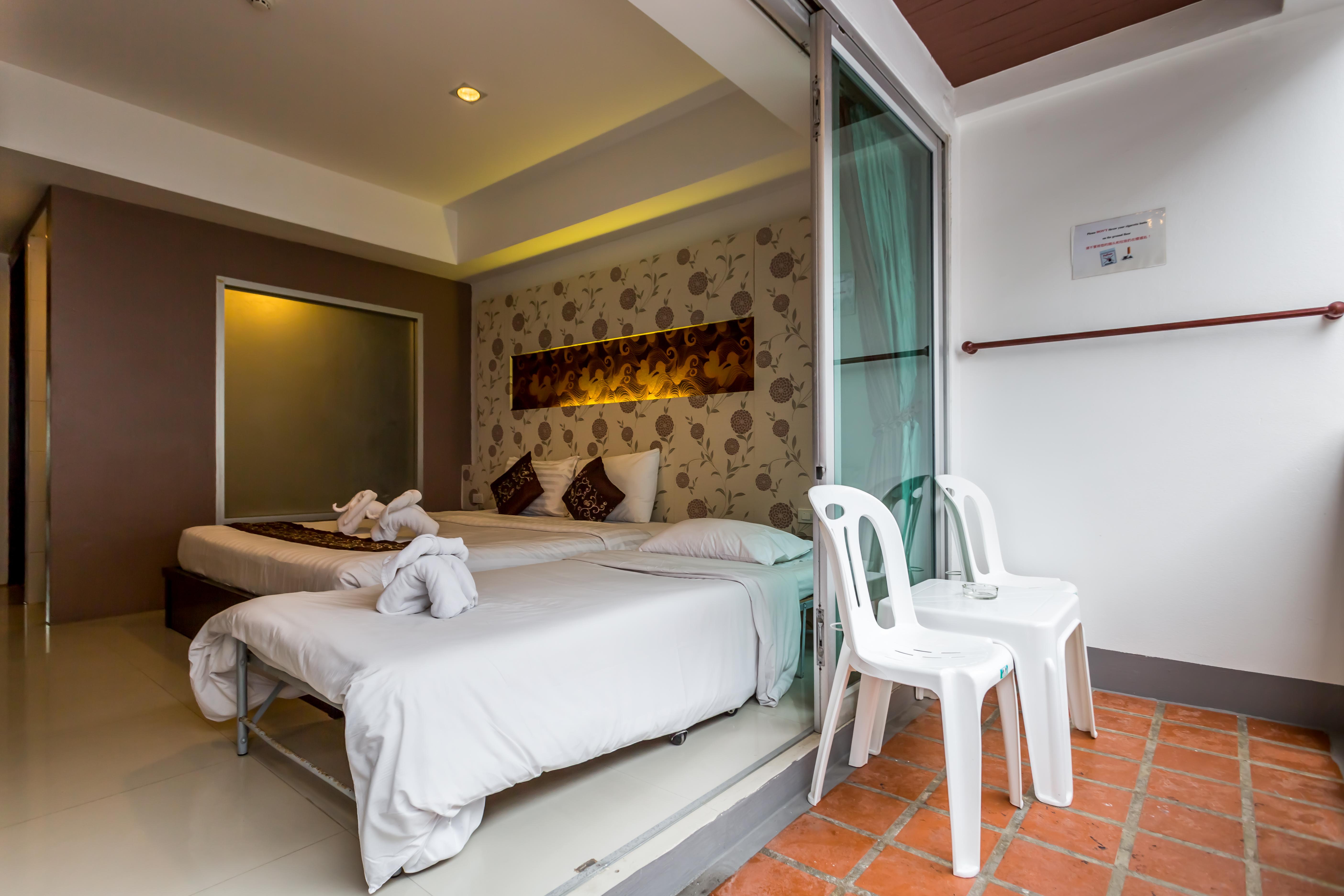 Resort 7q Patong