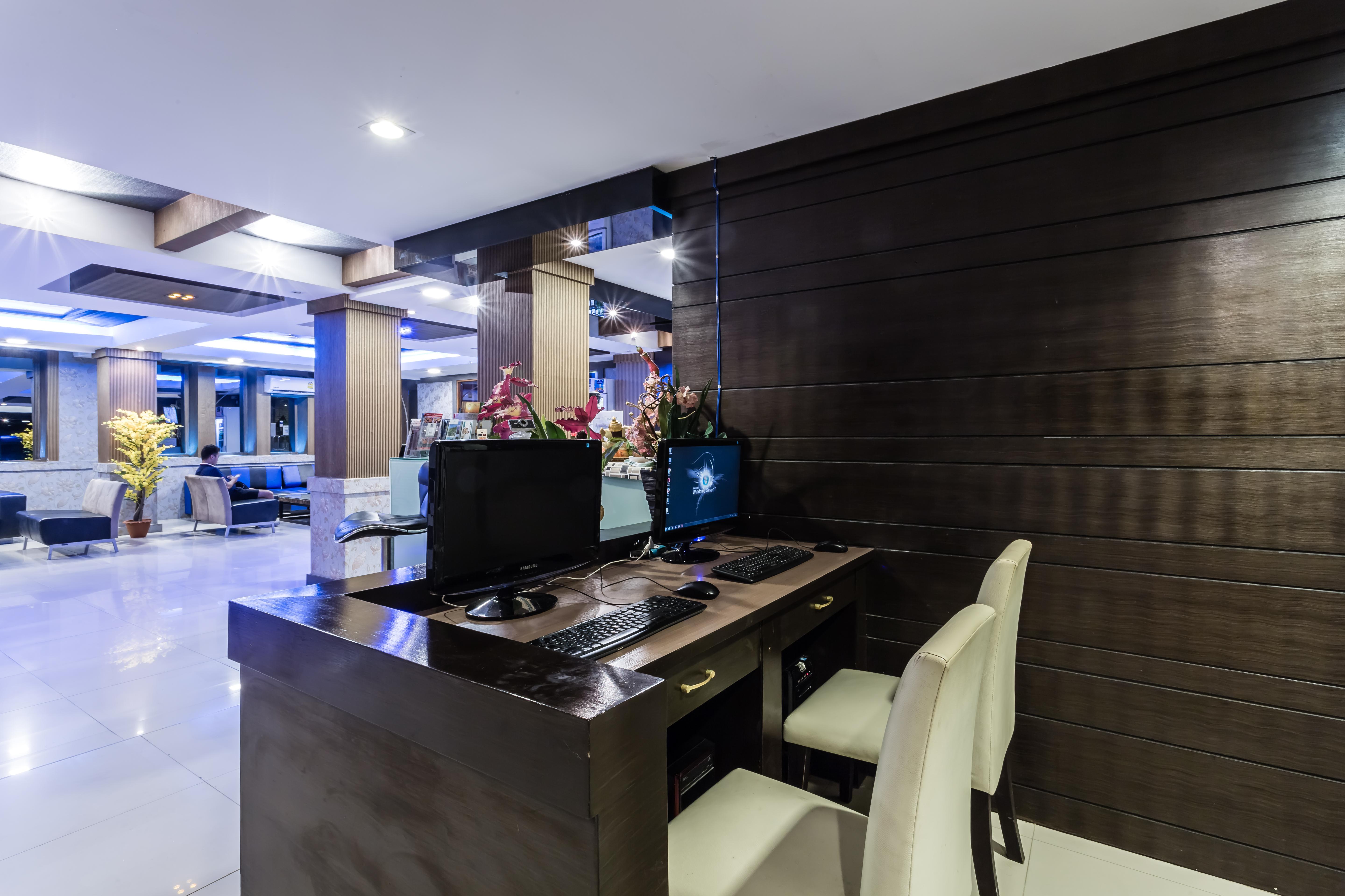 Resort 7q Patong