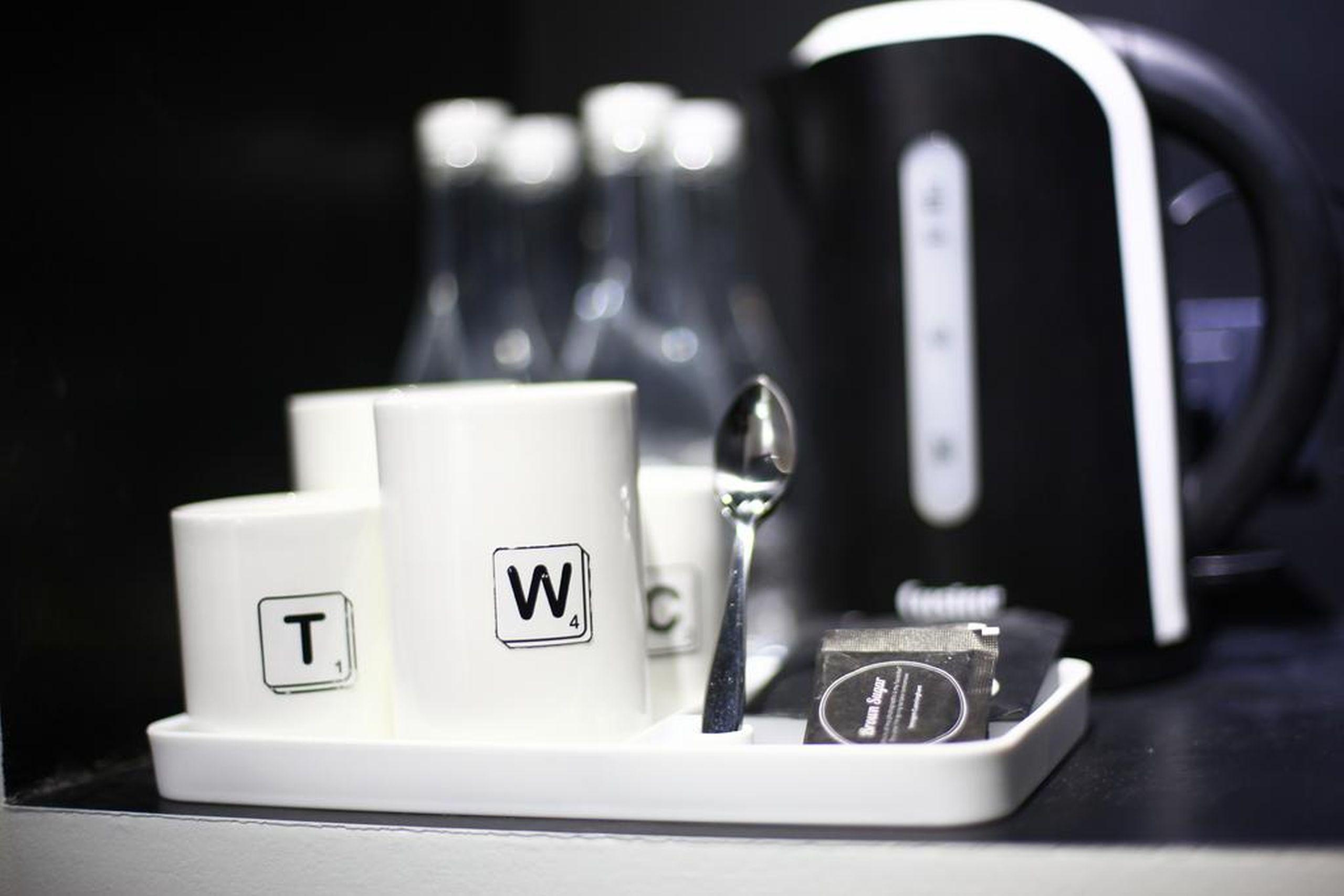 Hotel Blu Monkey Hub And Town- Free Day Coworking Space Phuket