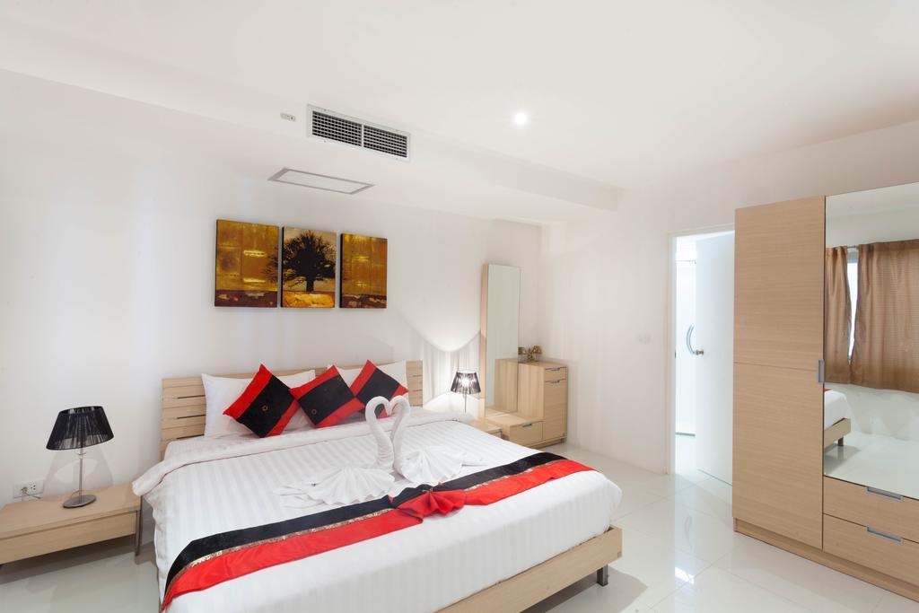 Sunset Plaza 2 Bedrooms Sea View Apartment