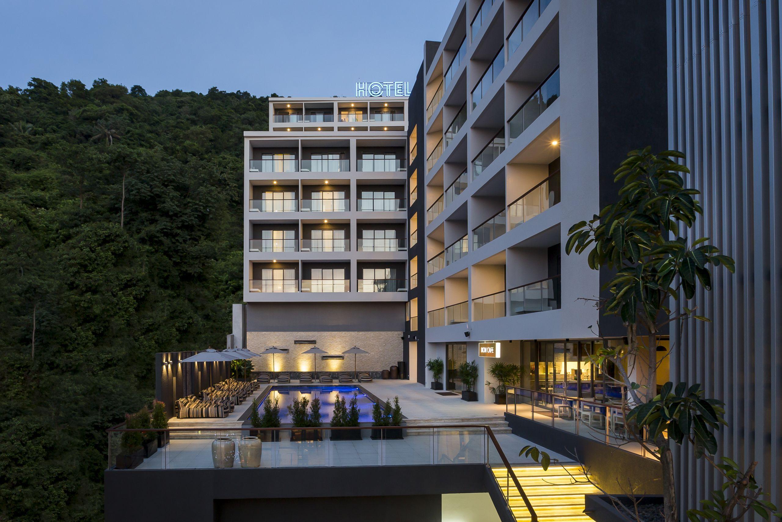 Ikon Phuket - Sha Extra Hotel