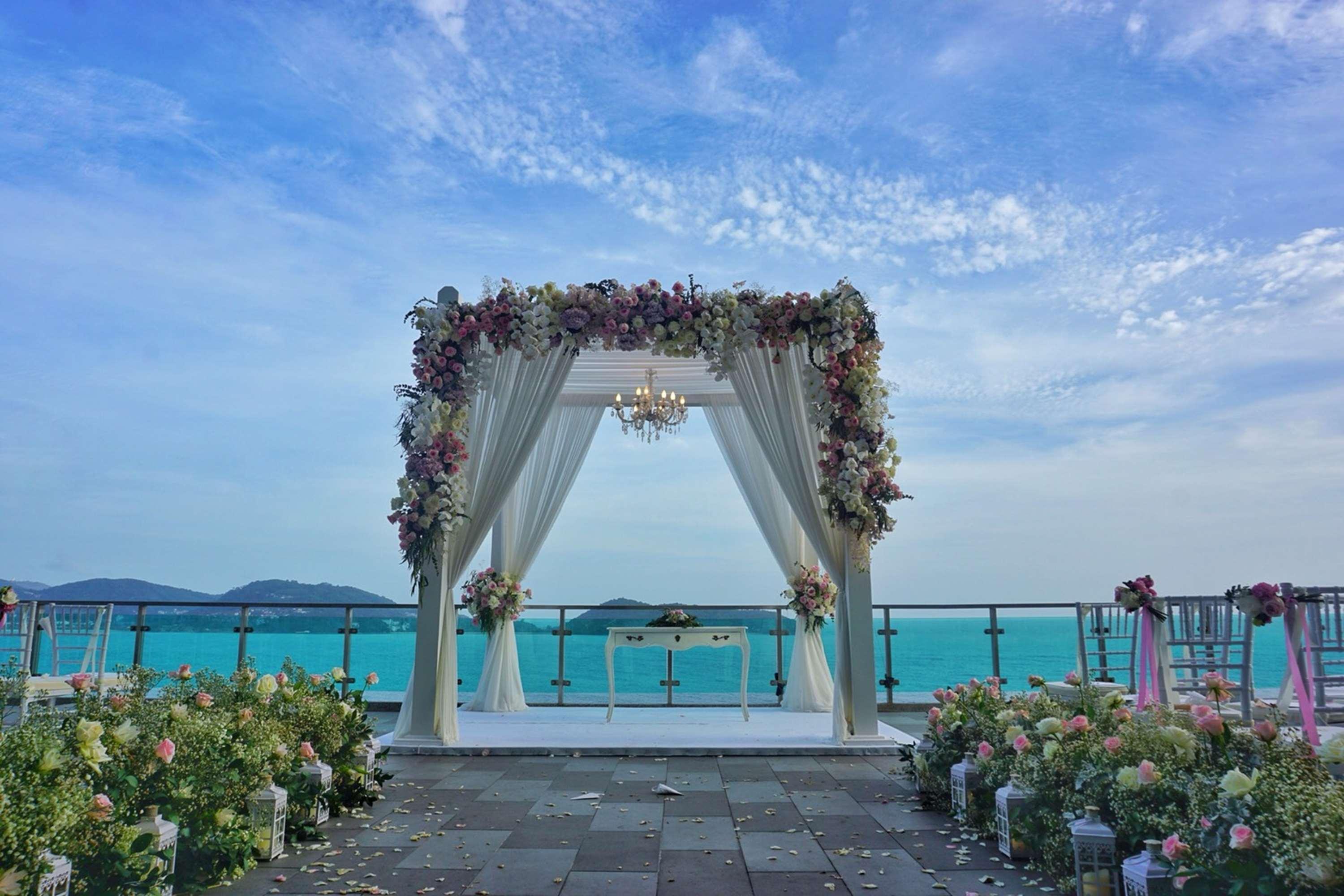 Wyndham Grand Phuket Kalim Bay - Sha Extra Resort 5*
