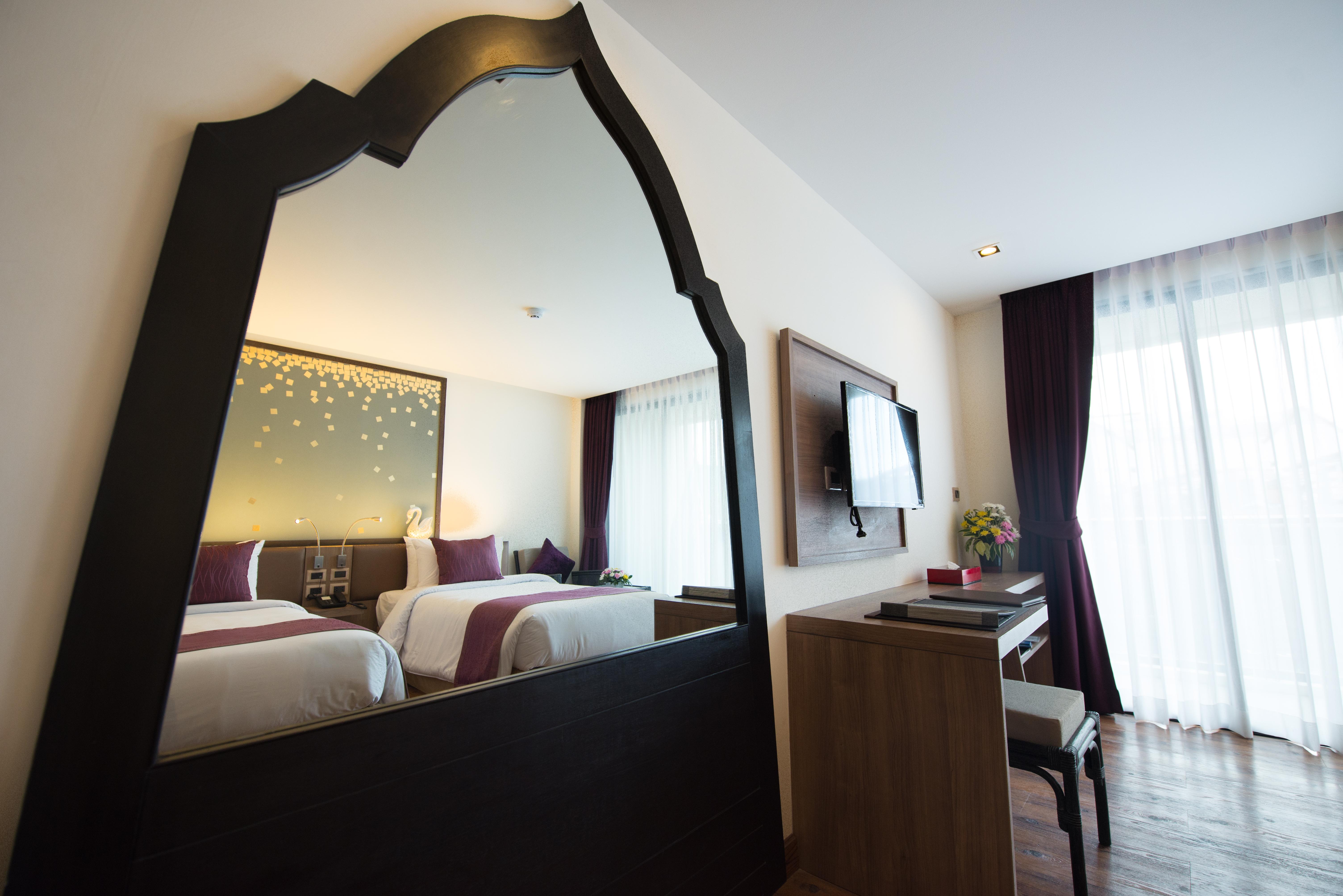 Hotel The Heights Sha 4*