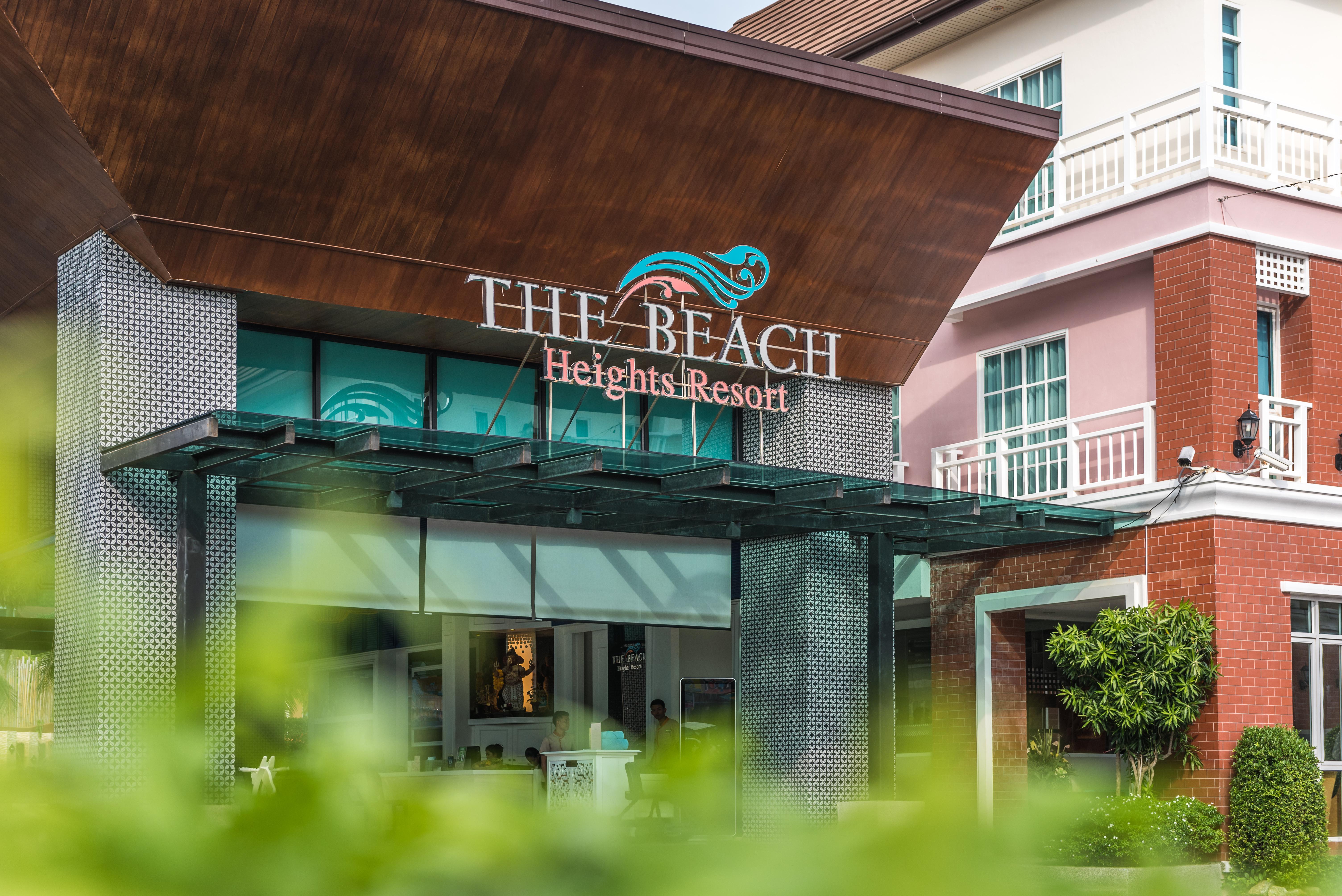 Hotel The Heights Sha