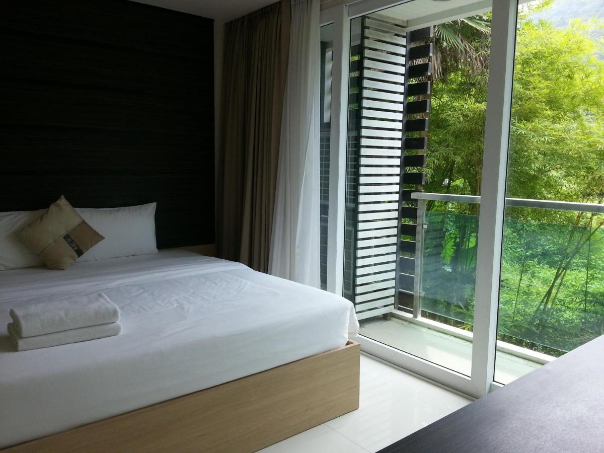 The Baycliff Residences Patong