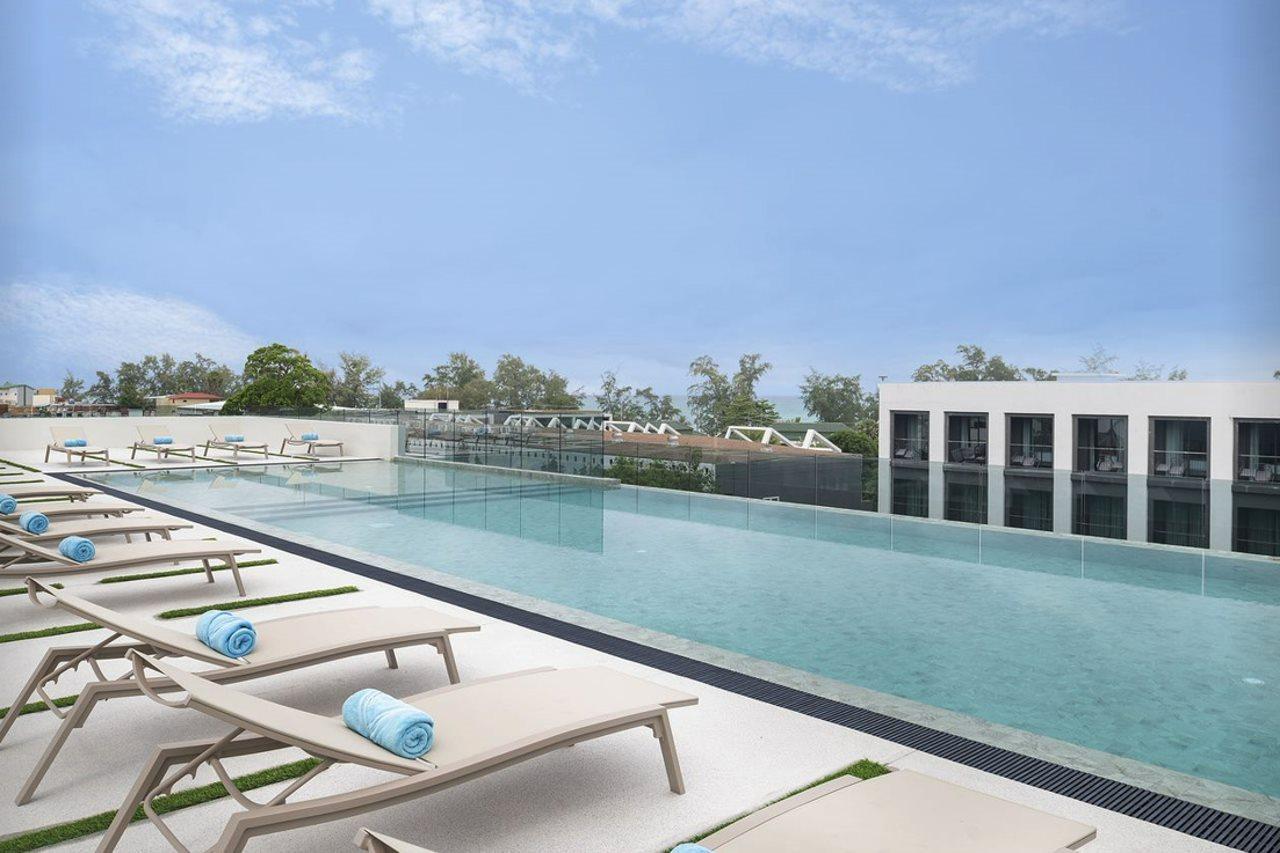 Hotel Jonox Phuket 4*