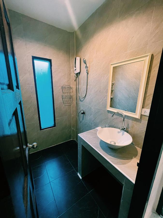 Vivi Hotel