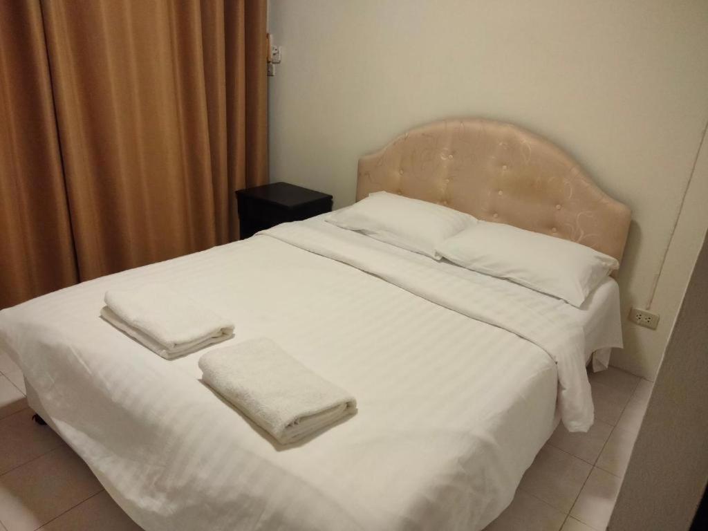 Nb House Hotel