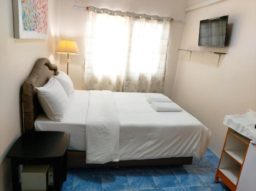 Hotel Nb House
