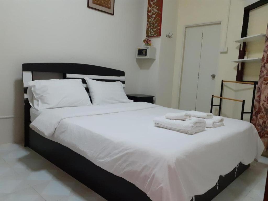 Nb House Hotel