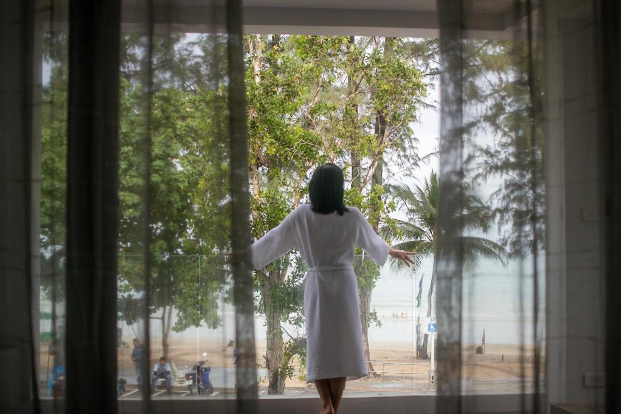 Hotel Anona Beachfront Phuket Resort-sha Extra Patong