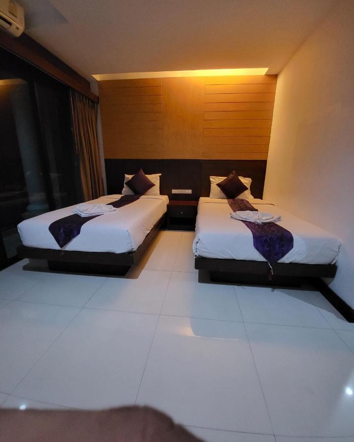 Chana Hotel 3*