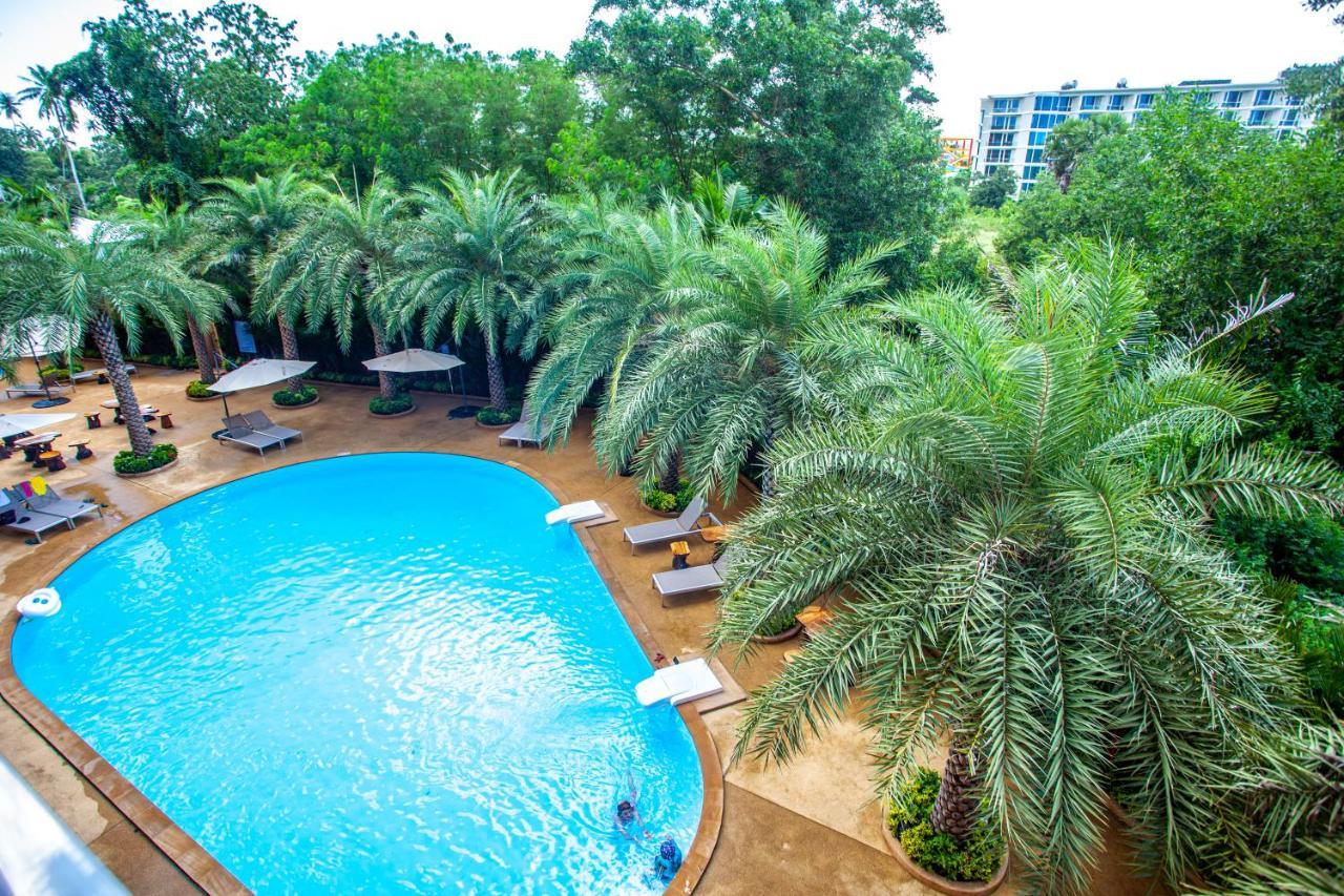 Mbc Mai Khao Condotel Luxury Apartamento Phuket