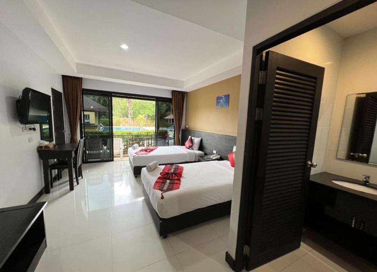 Naiyang Sha 4*