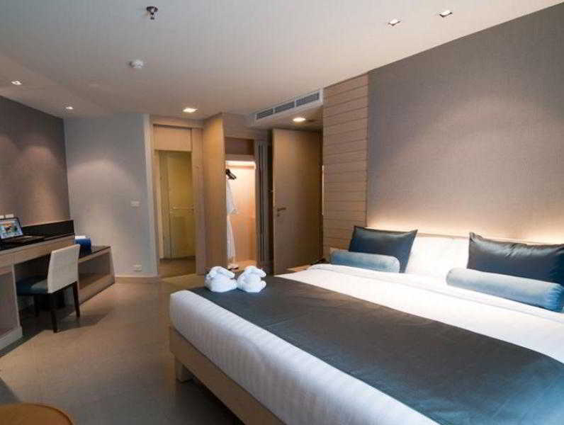 Ashlee Heights 4*