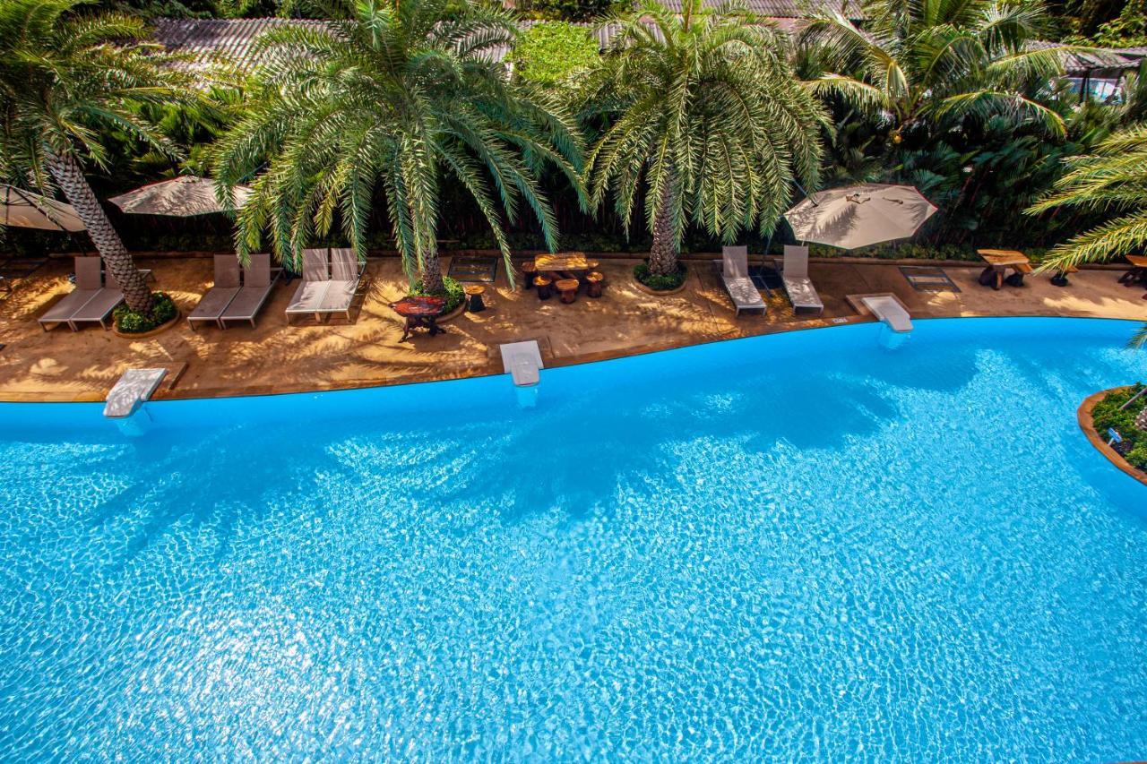 Apartamento Mbc Mai Khao Condotel Luxury Phuket