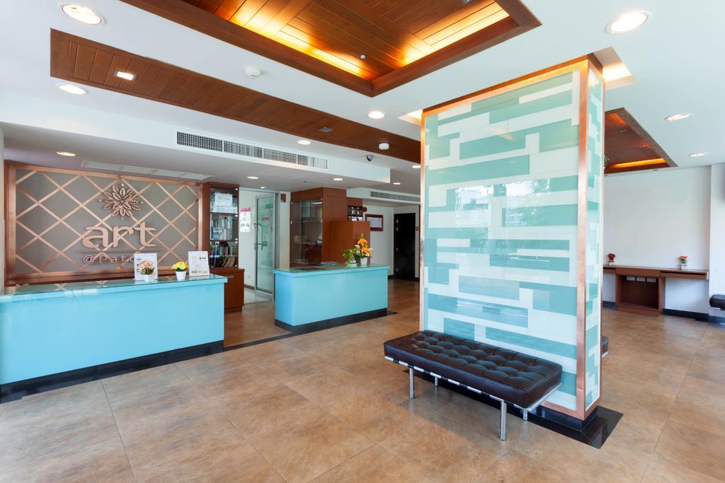 Icheck Residences Aparthotel