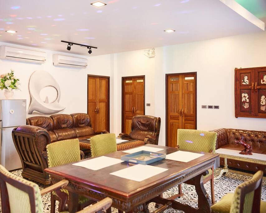 White Villa Phuket