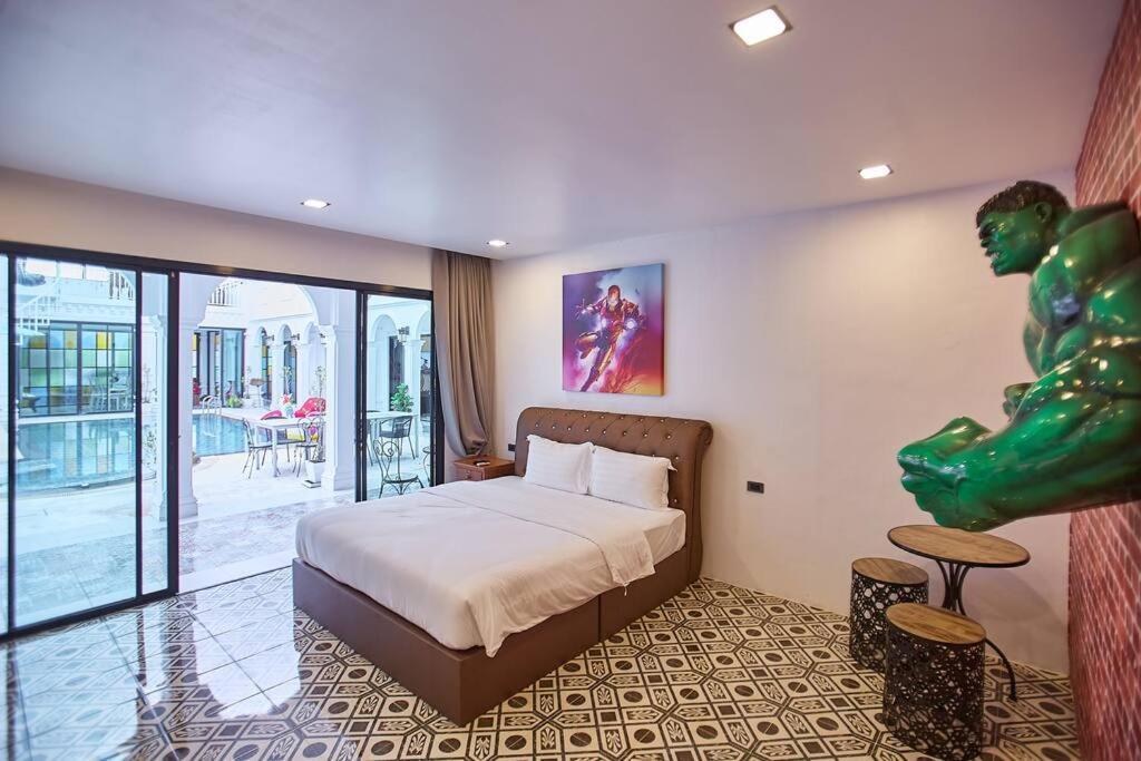 White Villa *