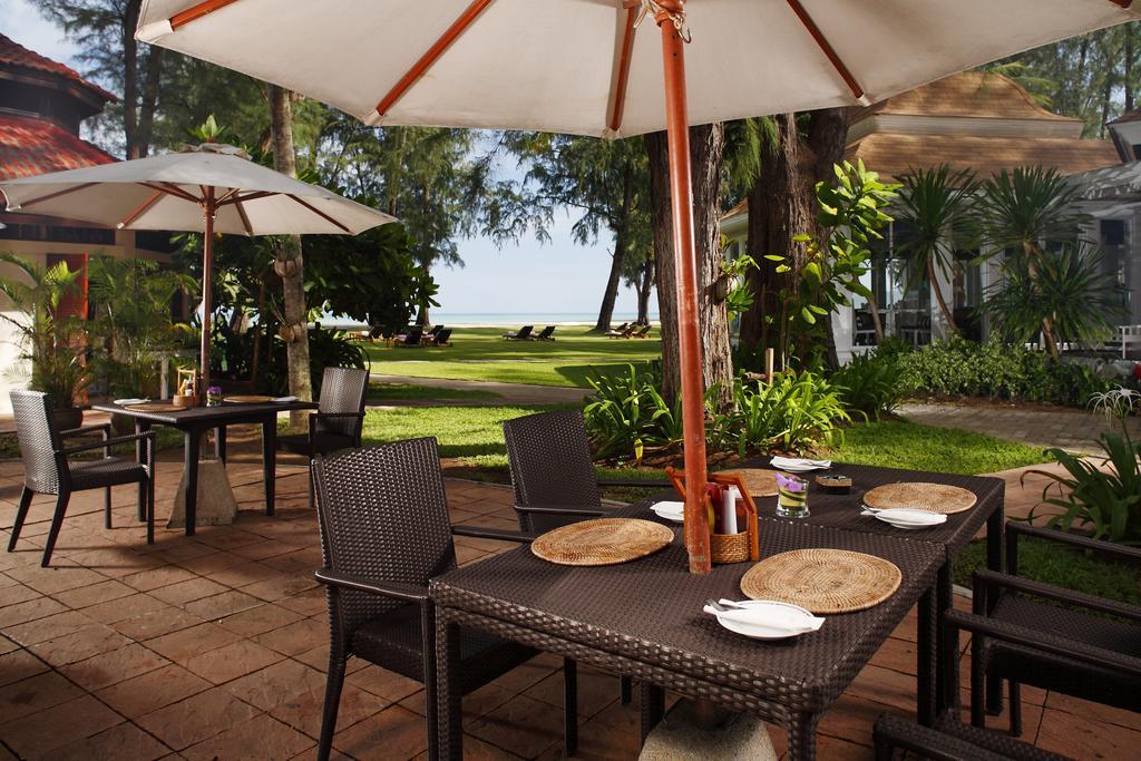 Dusit Thani Laguna Pool Villa Hotel 5*