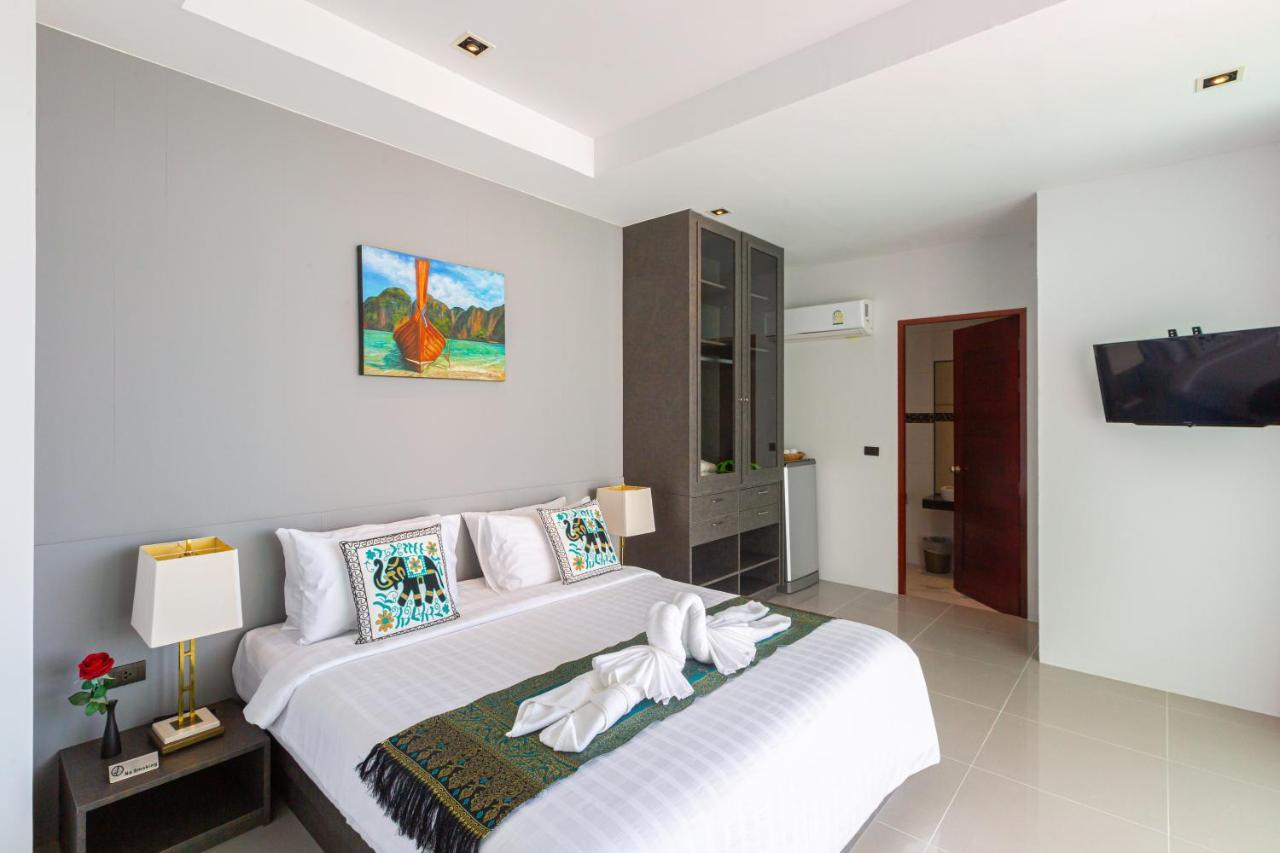 Hotel Rossarin Sea View 4*