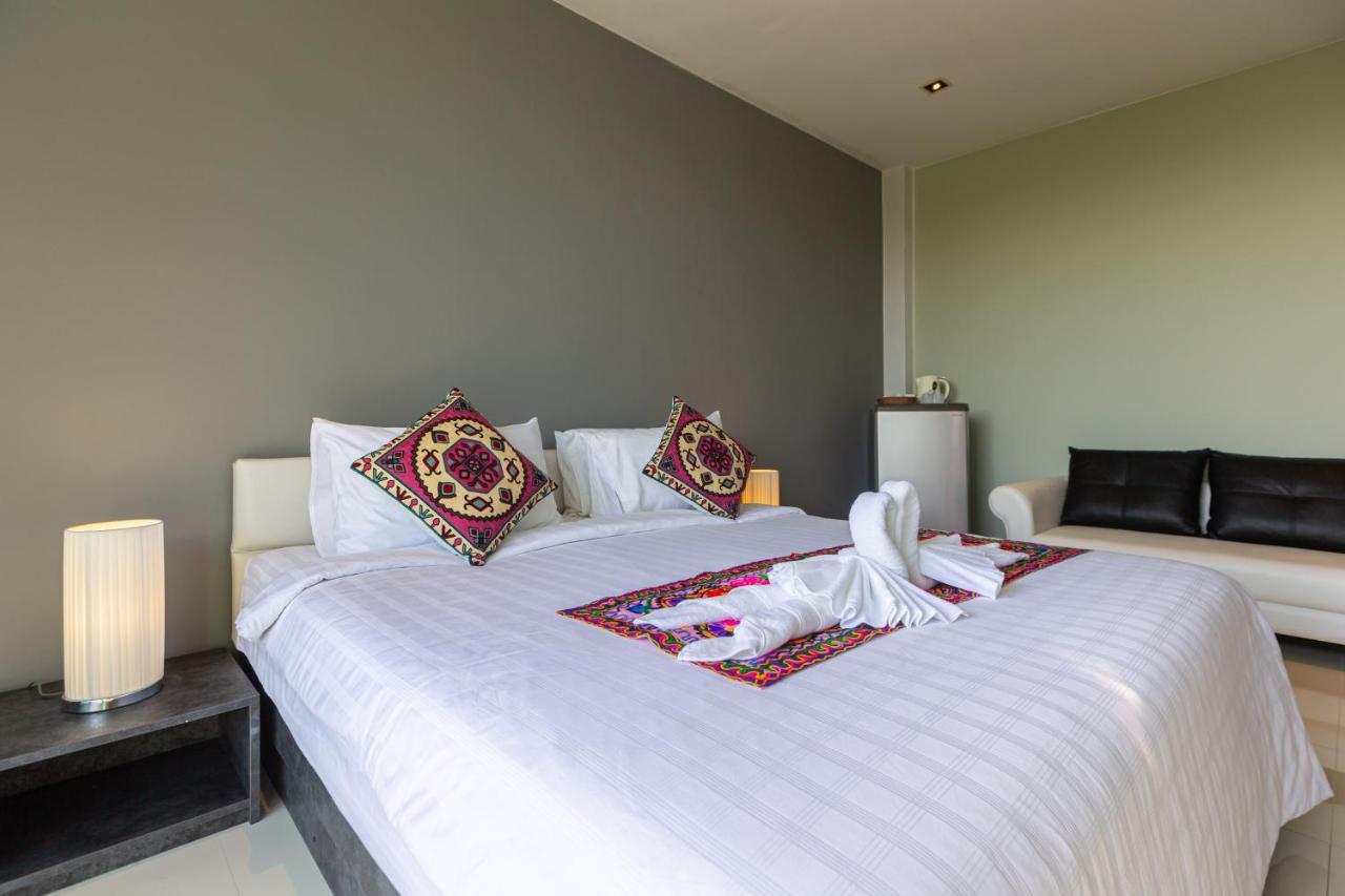 Rossarin Sea View Patong