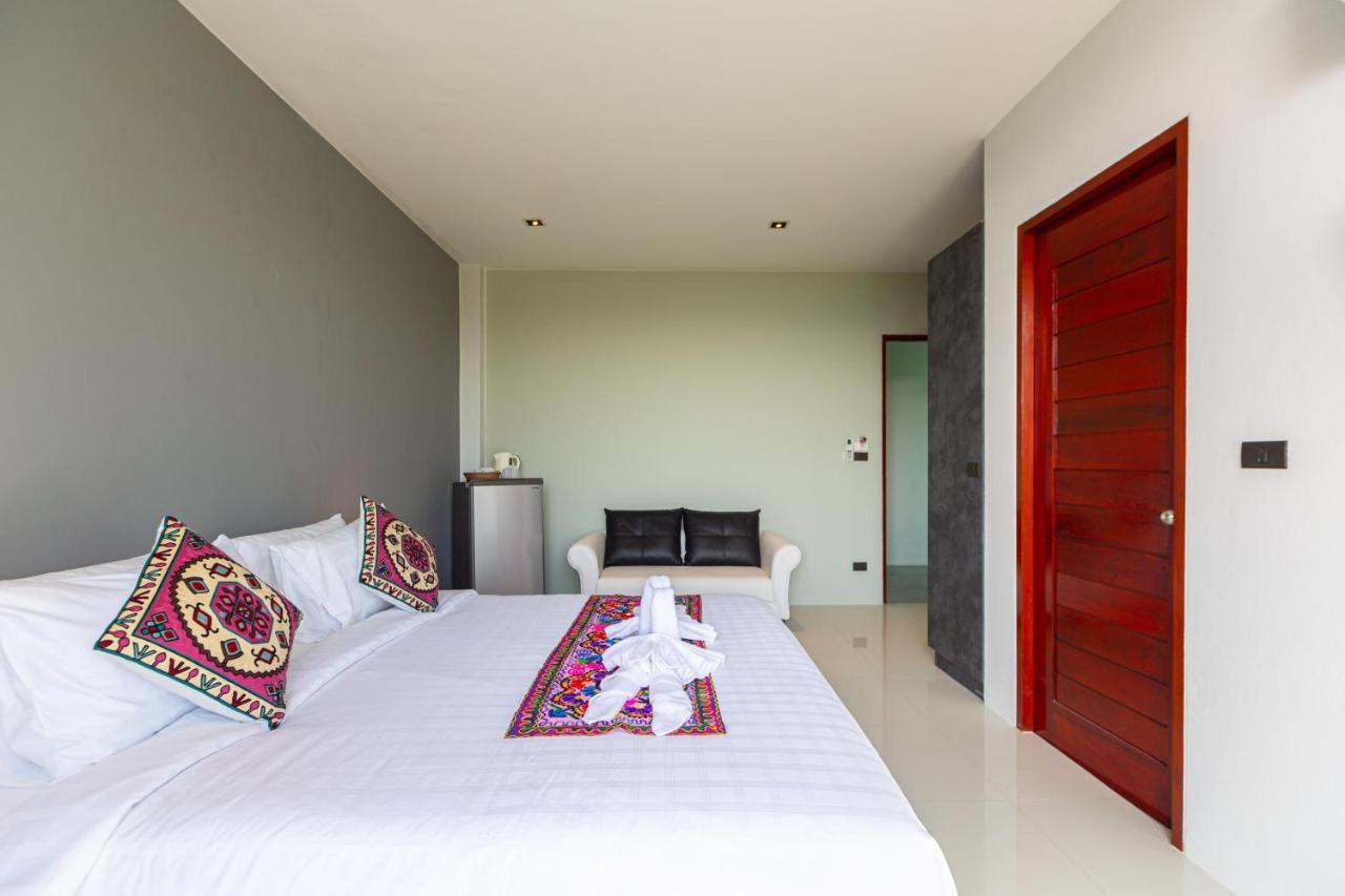 Hotel Rossarin Sea View 4*