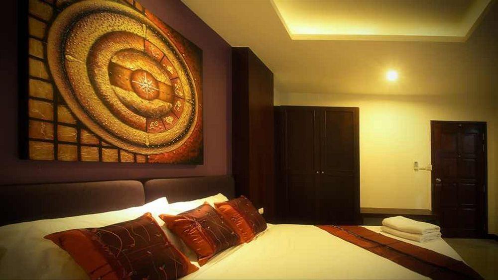 Ilmare Place Hotel 2*
