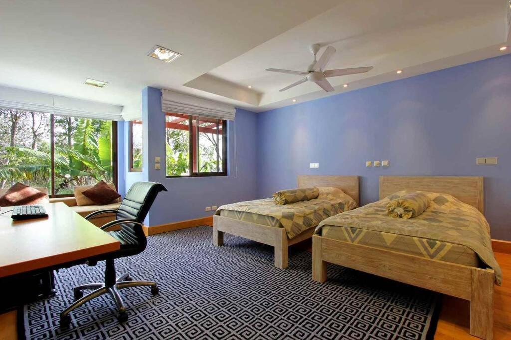 Villa 壮丽震撼的巴东海景豪华五卧室别墅 Patong