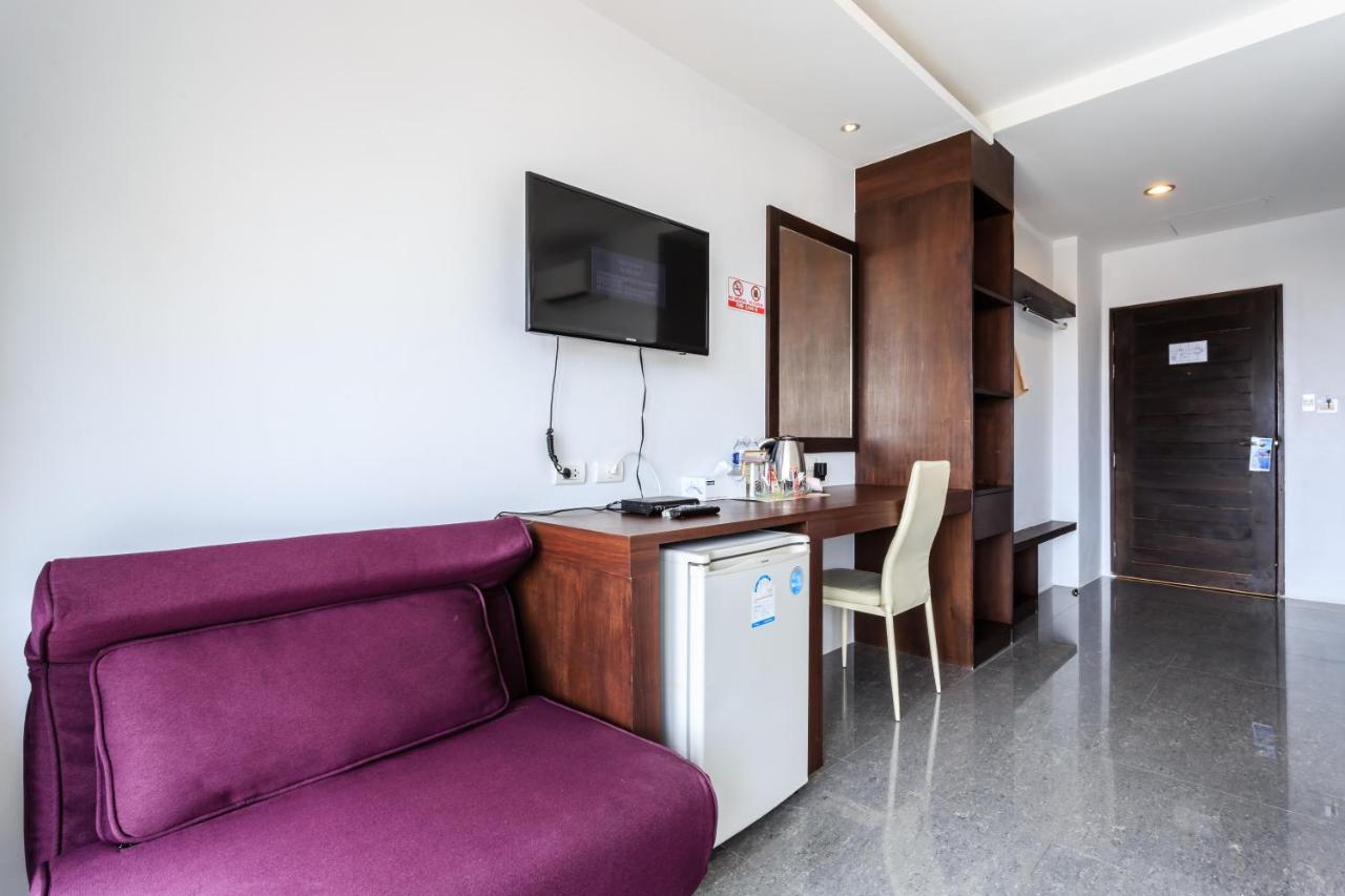 77 Bangla - Sha Certified Hotel