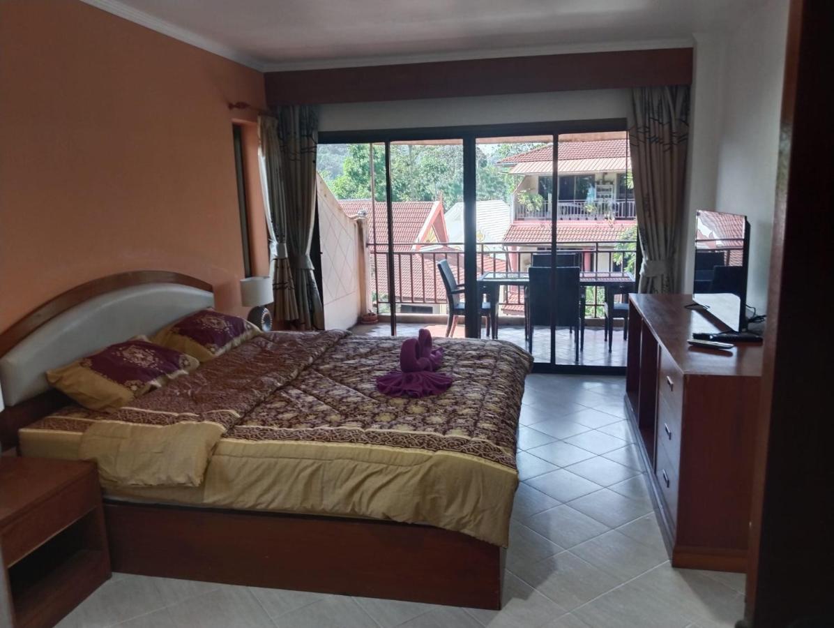Beach, All'interno Del Sai Rougn Vakantiehuis *