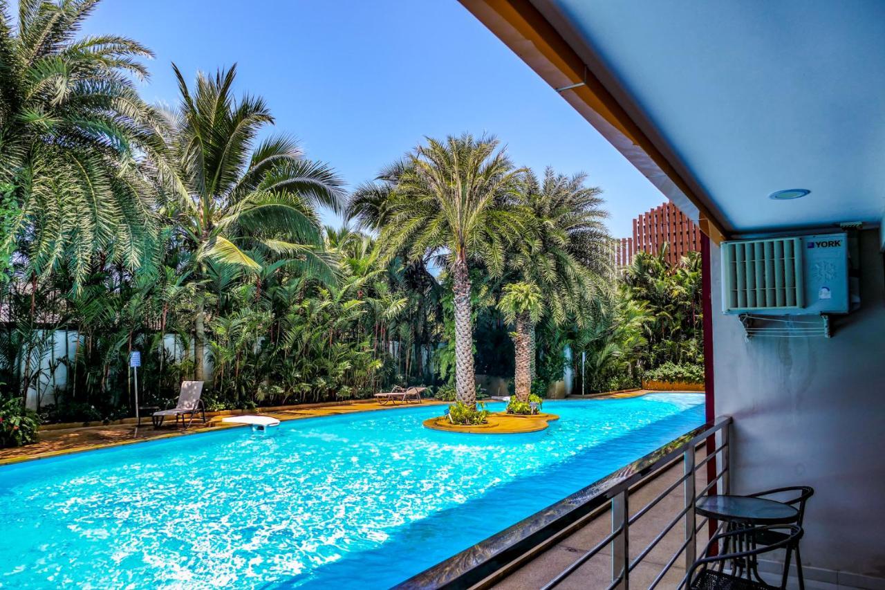 Apartamento Mbc Mai Khao Condotel Luxury Phuket