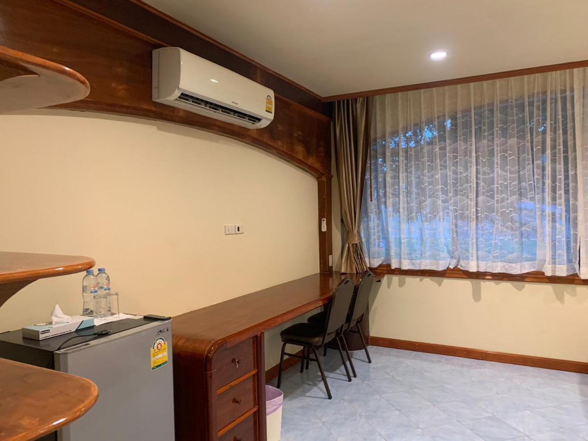 Id Residences *