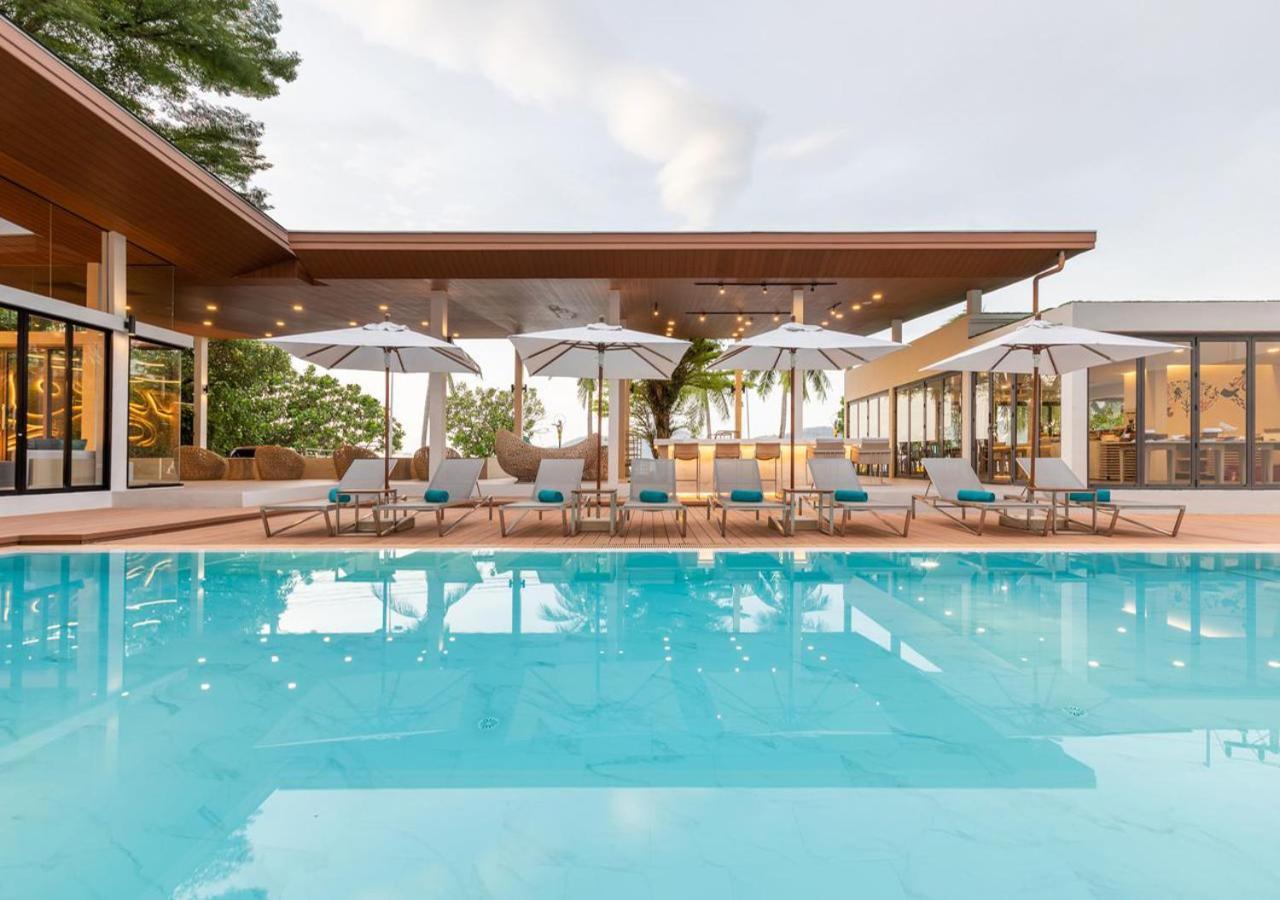 Hotel Liv Phuket Beachfront 4*