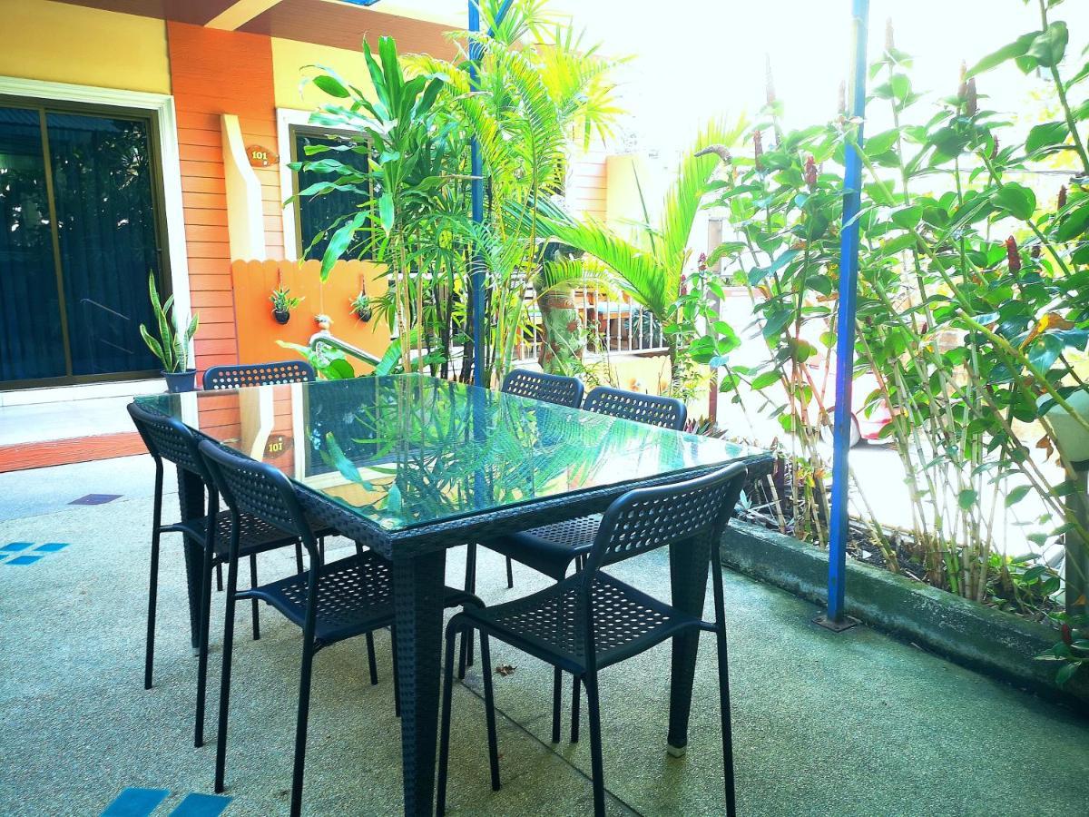 Seven Seas Patong